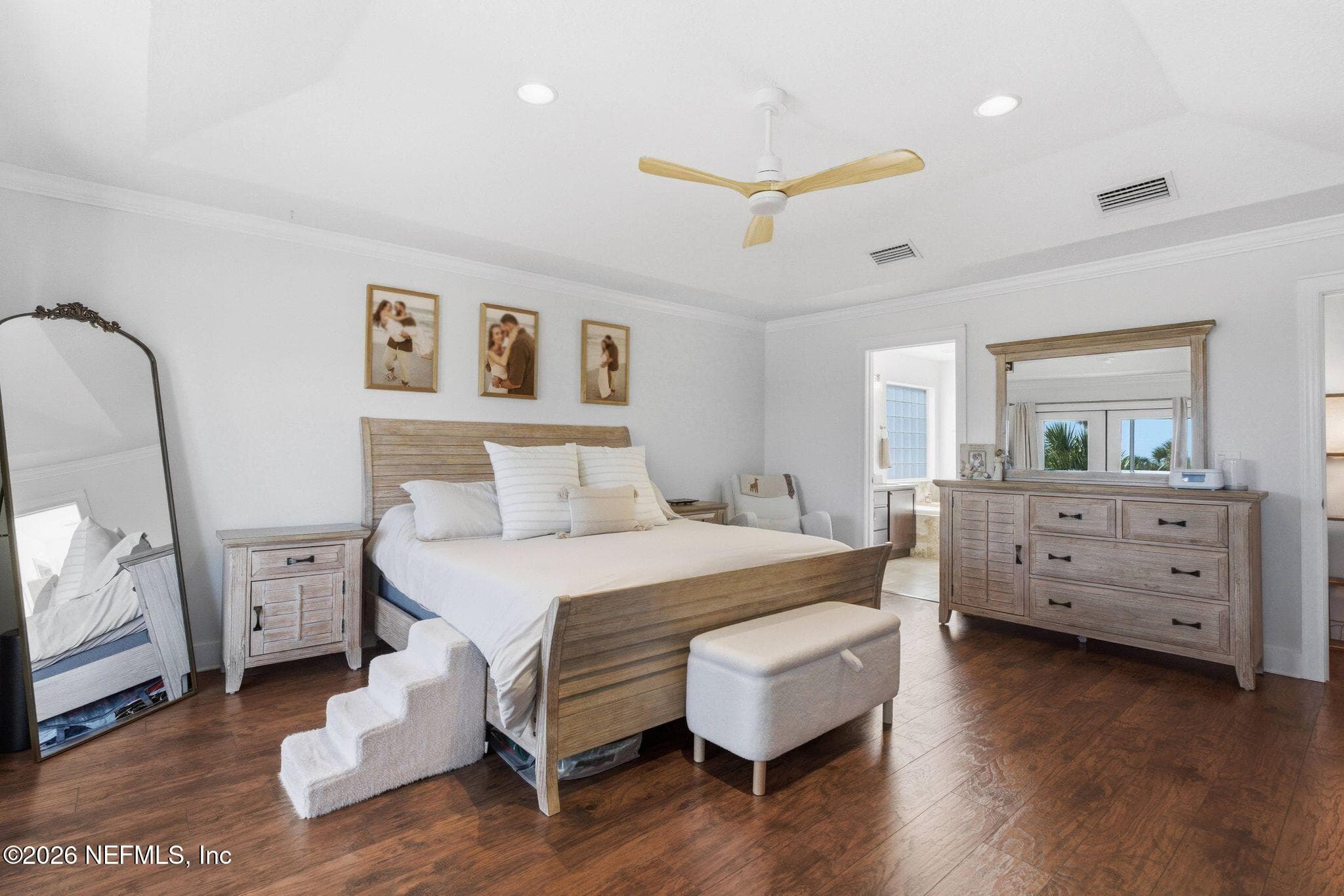 Primary bedroom — 209 7TH Avenue S, Jacksonville Beach, FL 32250