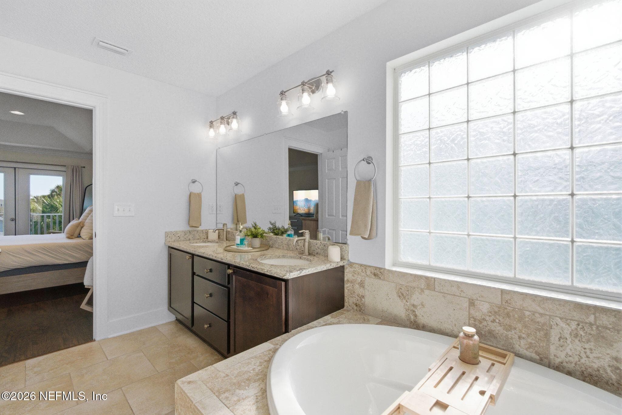 Primary bathroom — 209 7TH Avenue S, Jacksonville Beach, FL 32250