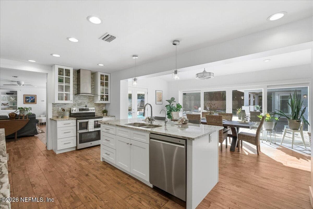 Photo 11 of 830 HAGLER Drive, Neptune Beach, FL 32266
