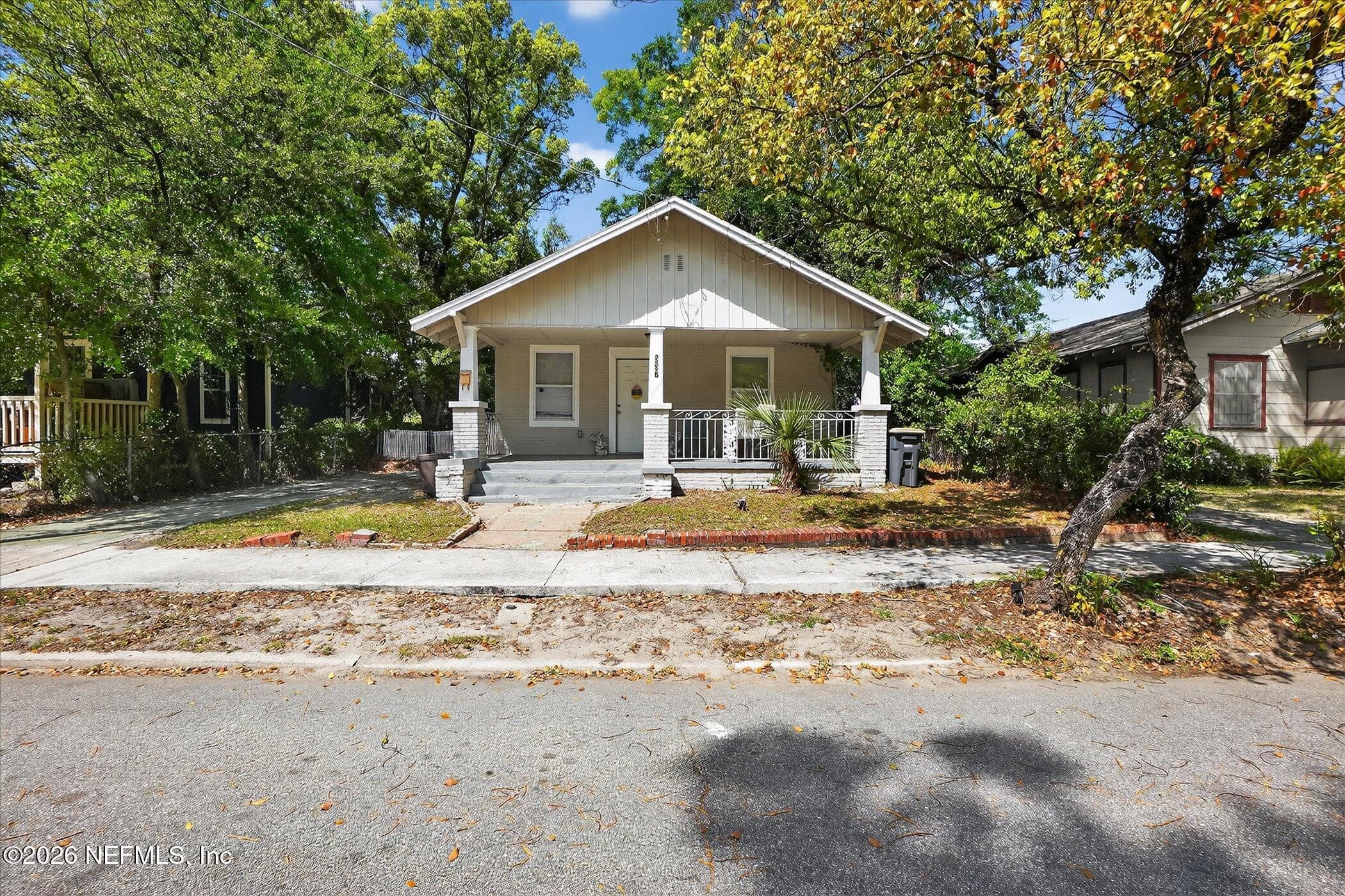 Photo 2 of 537 W 19TH Street, Jacksonville, FL 32206
