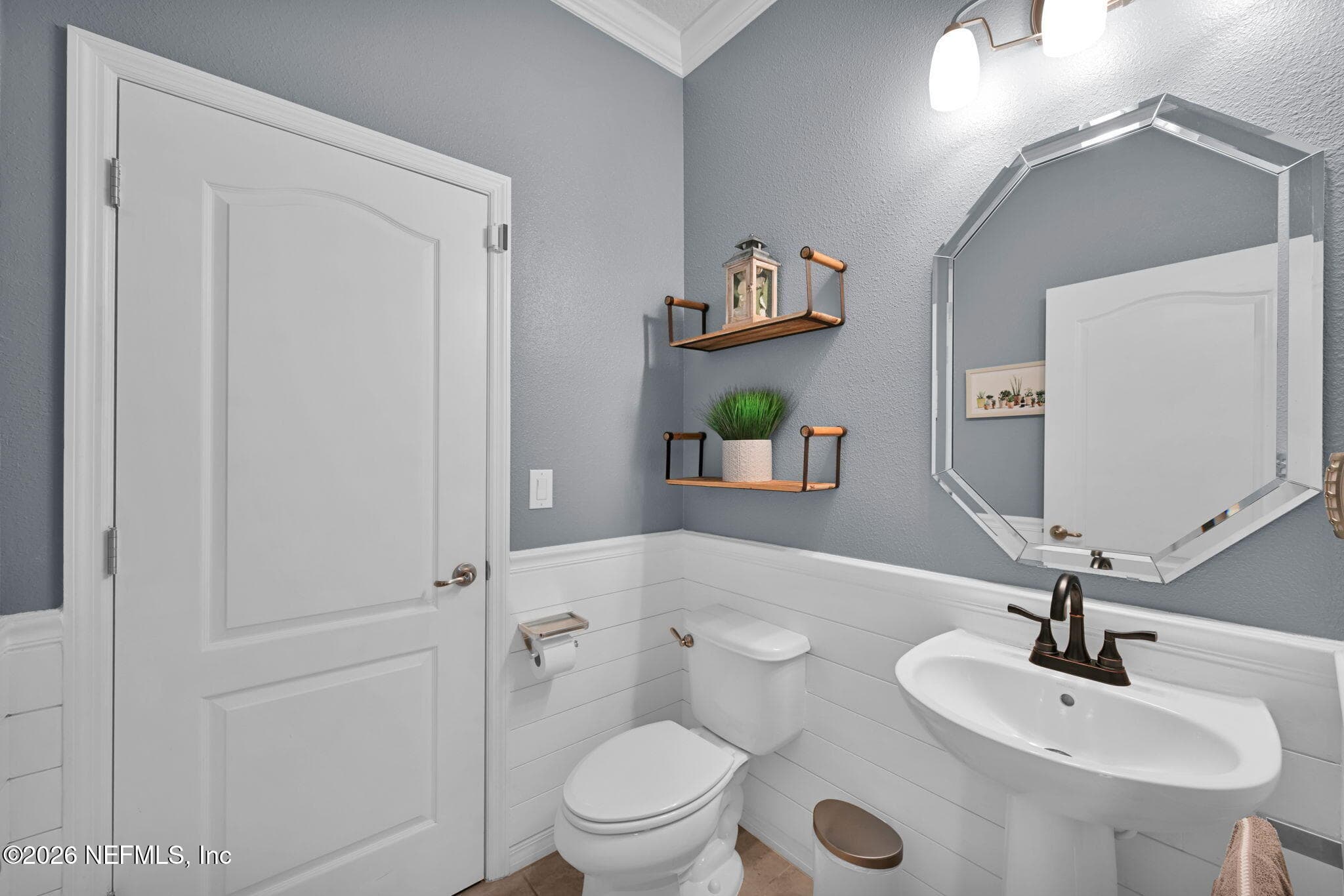 Downstairs guest bath — 212 N ARABELLA Way, St. Johns, FL 32259