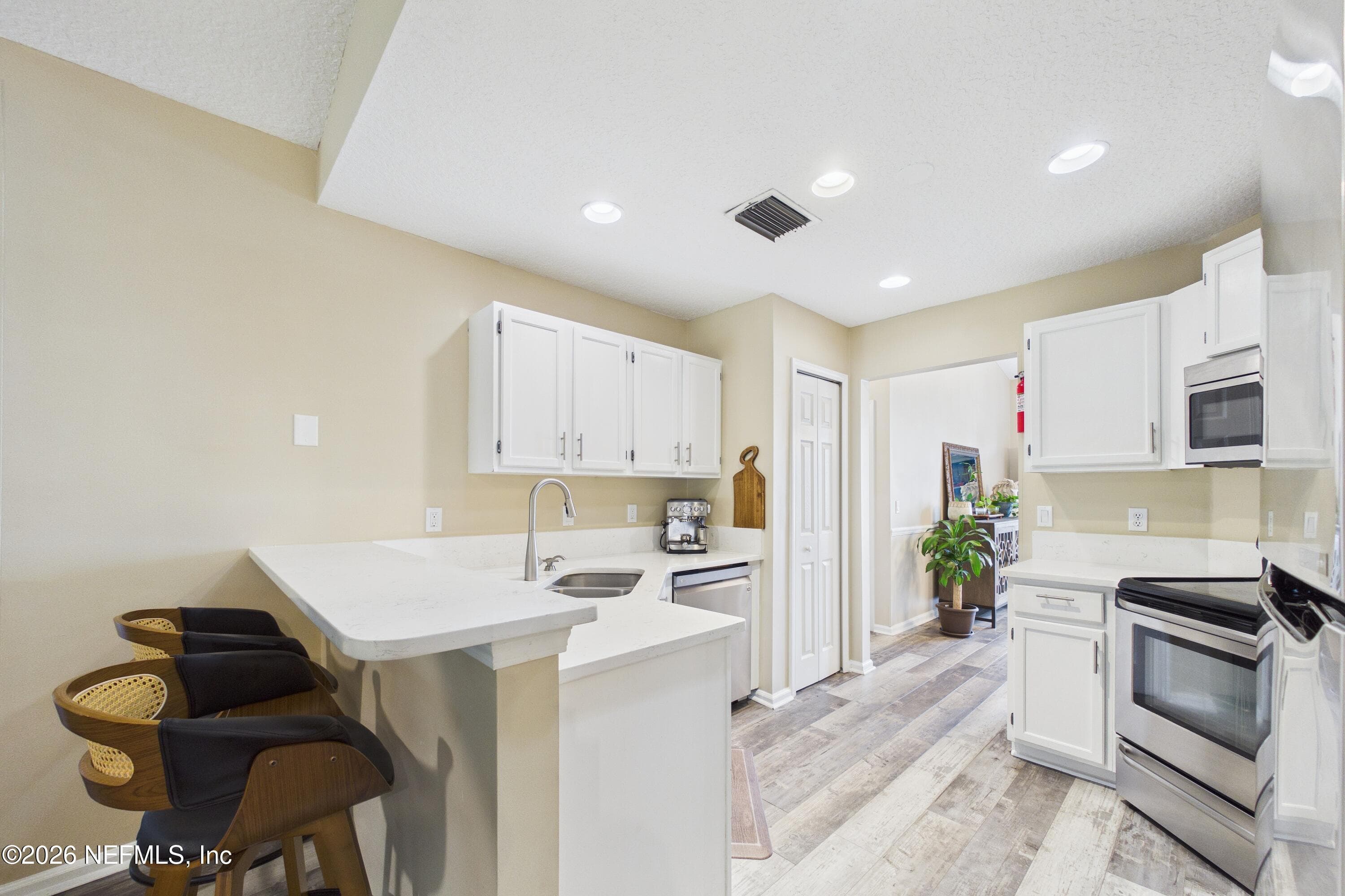 Photo 10 of 2487 WINGED ELM Drive E, Jacksonville, FL 32246