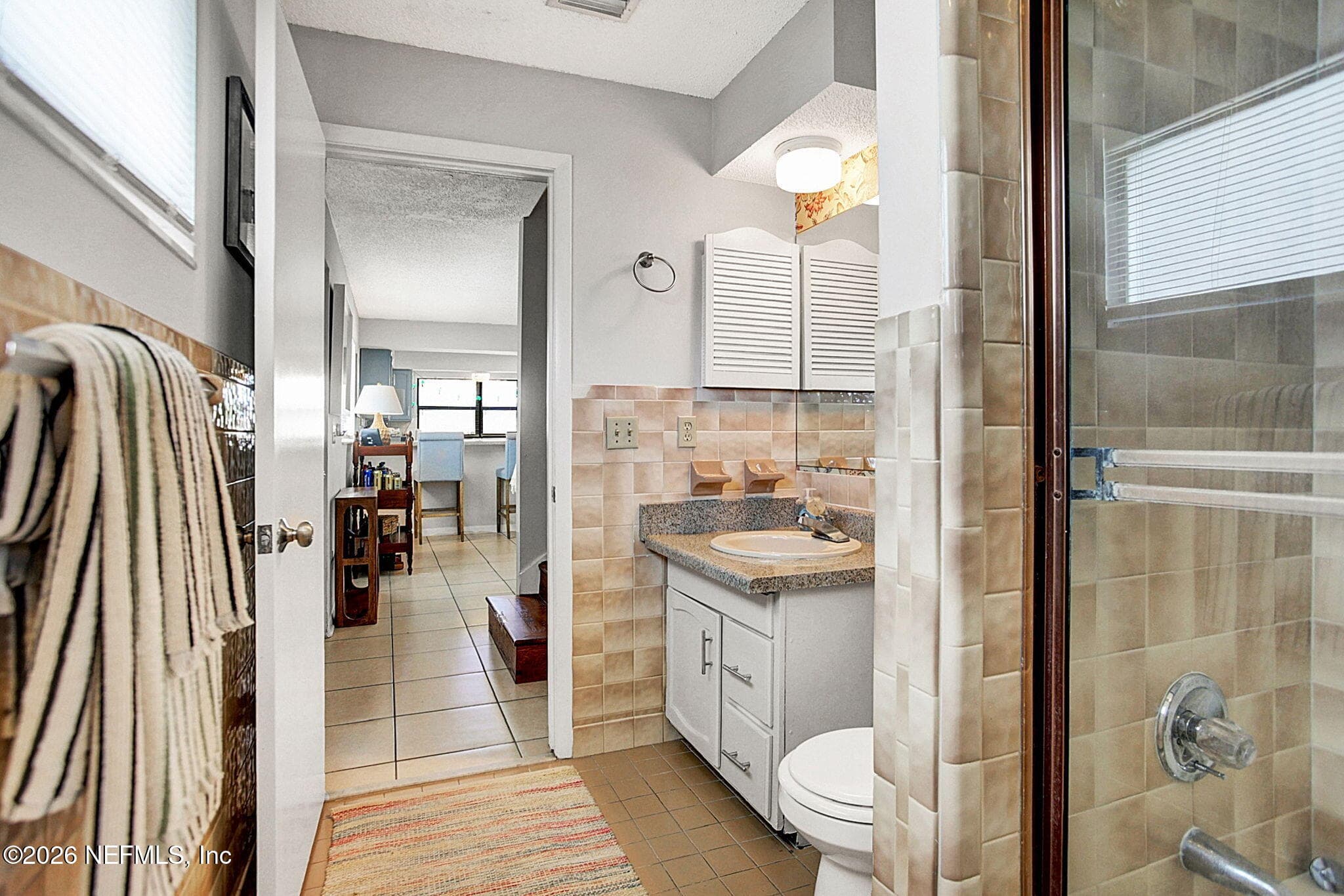 West Unit Full Downstairs Bath — 206/208 HOPKINS Street, Neptune Beach, FL 32266