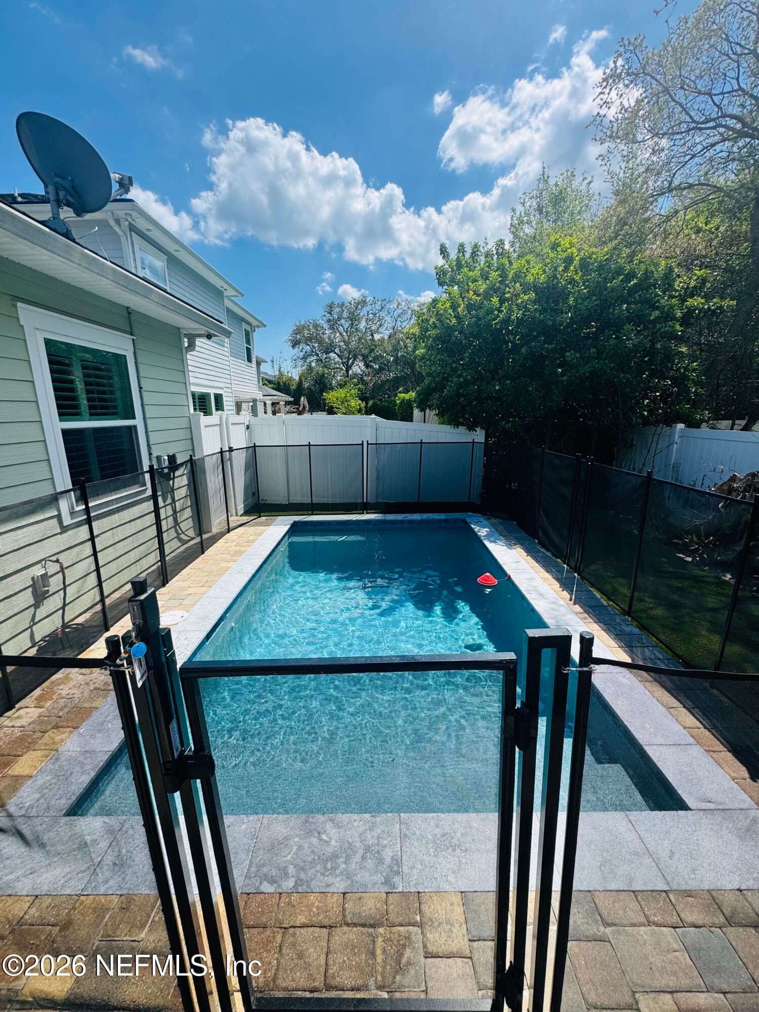 Photo 5 of 4000 SEASIDE Drive, Jacksonville Beach, FL 32250