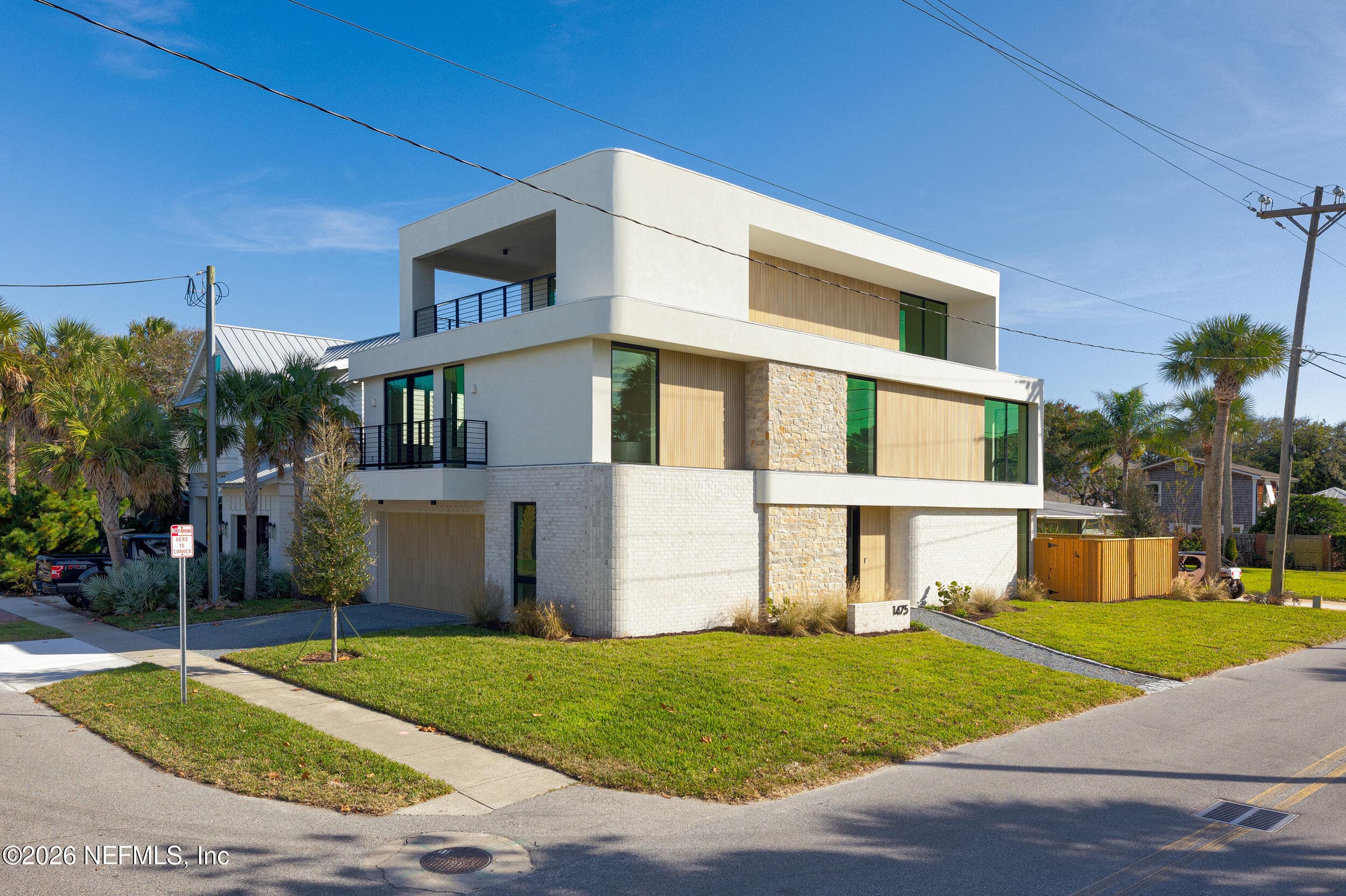 Front exterior of 1475 OCEAN Boulevard, Atlantic Beach, FL 32233