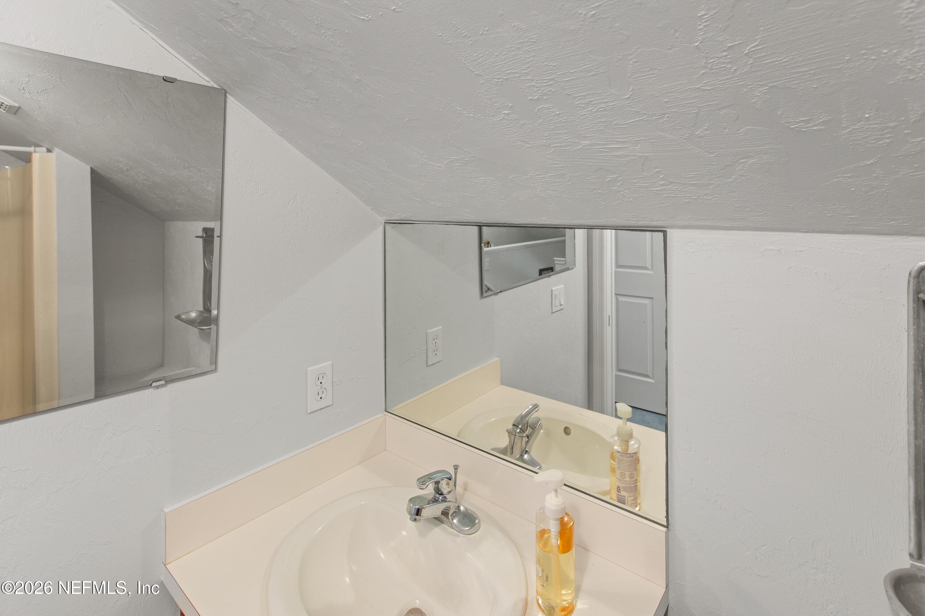 Photo 85 of 1320 COUNTY RD 315, Melrose, FL 32666