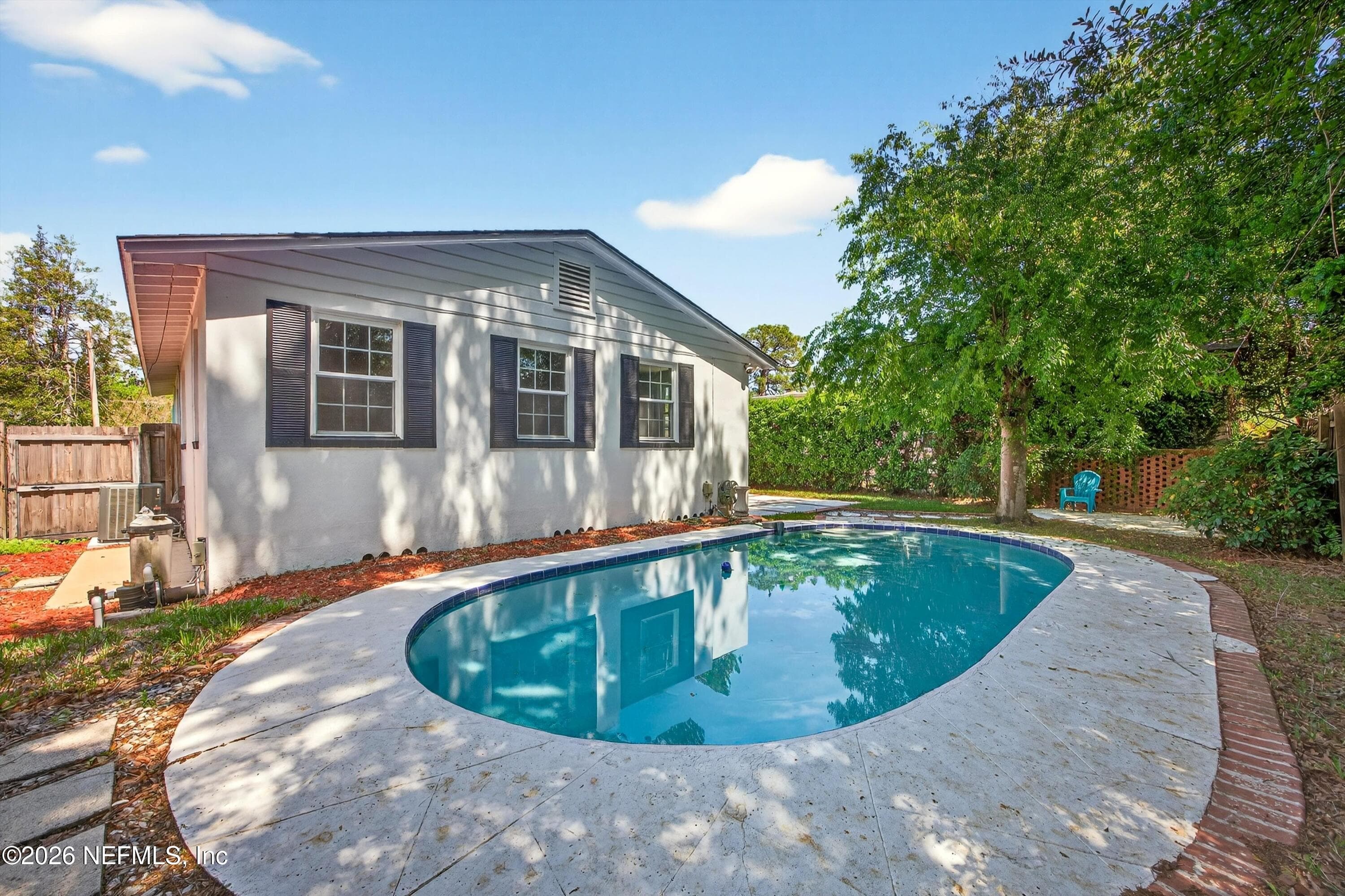 Photo 5 of 4220 GENOA Avenue, Jacksonville, FL 32210