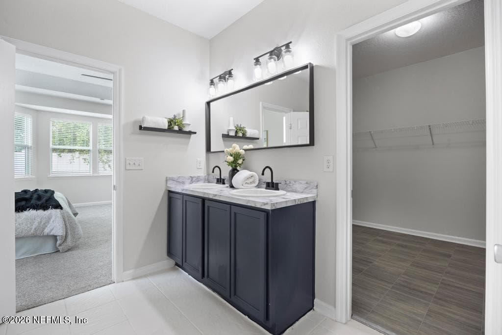 Master Bathroom — 4916 CREEK BLUFF Lane, Middleburg, FL 32068