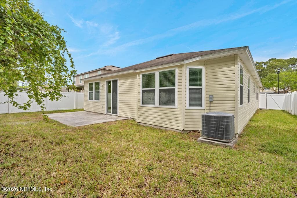 Back VIew — 4916 CREEK BLUFF Lane, Middleburg, FL 32068
