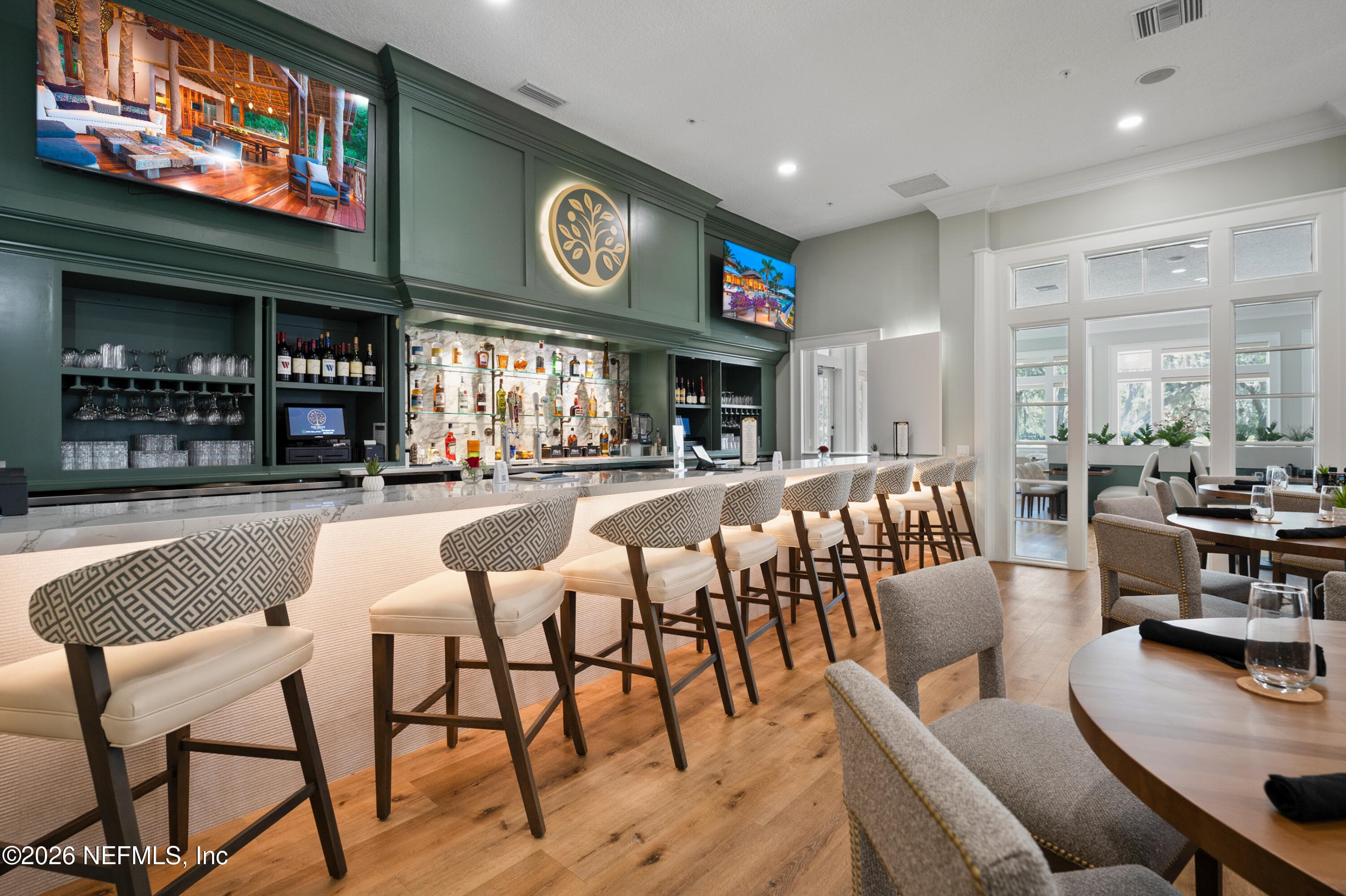 Bar and dining options — 3158 COUNTRY CLUB Boulevard, Orange Park, FL 32073