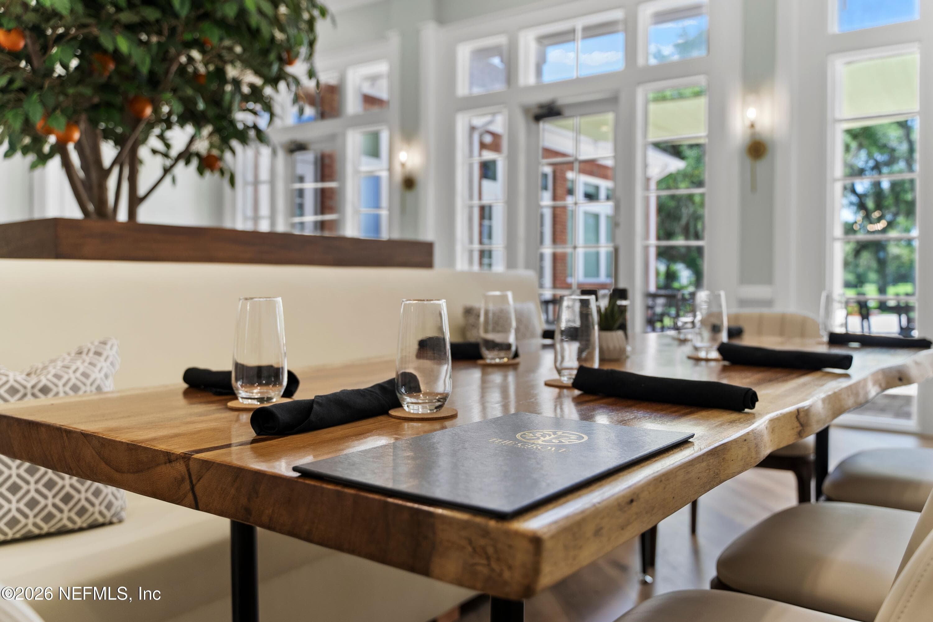 Grove Dining — 3158 COUNTRY CLUB Boulevard, Orange Park, FL 32073