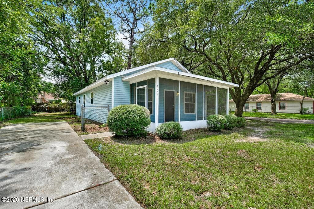 Photo 3 of 2080 TUSKEGEE Road, Jacksonville, FL 32209