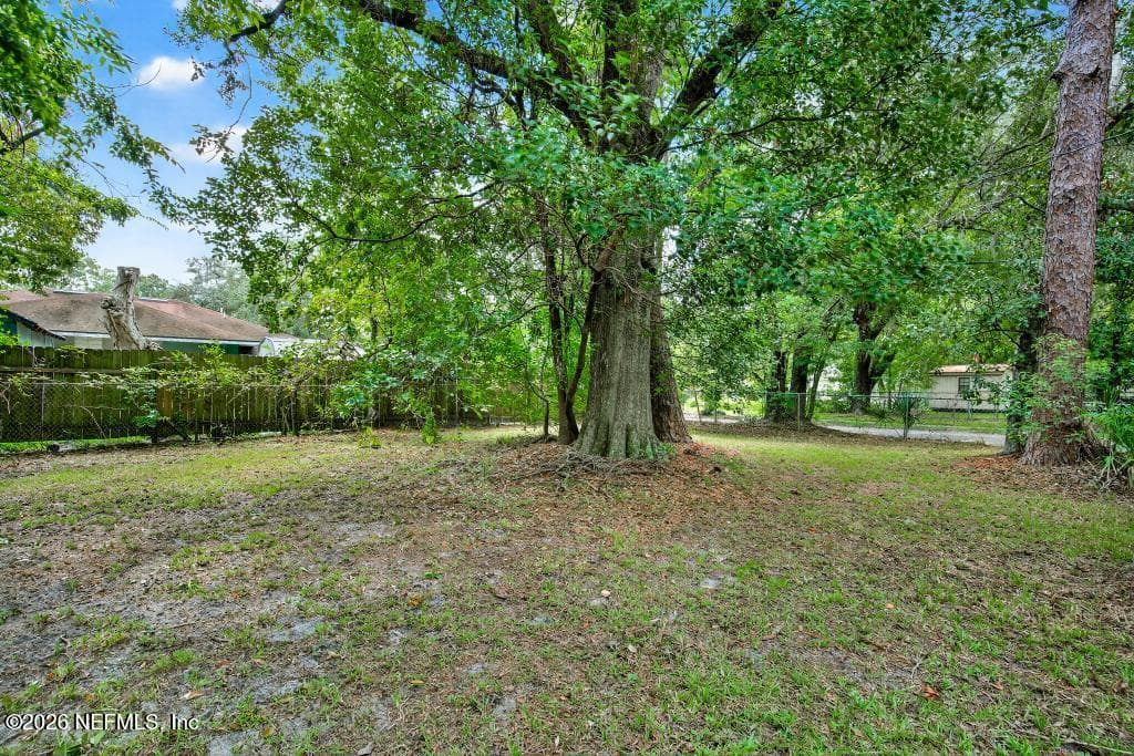 Photo 38 of 2080 TUSKEGEE Road, Jacksonville, FL 32209