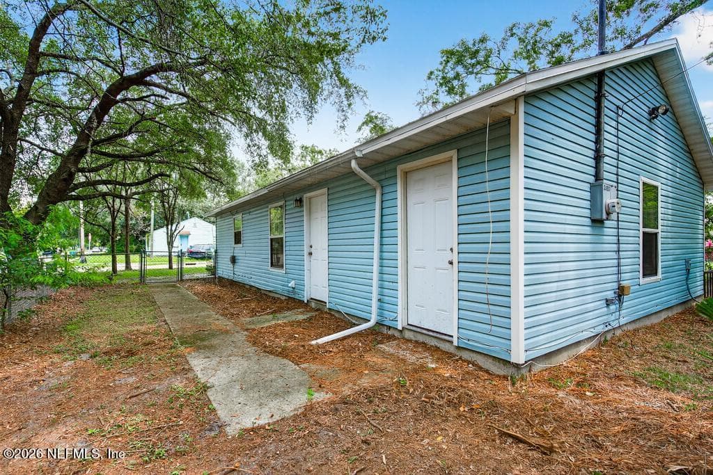 Photo 43 of 2080 TUSKEGEE Road, Jacksonville, FL 32209