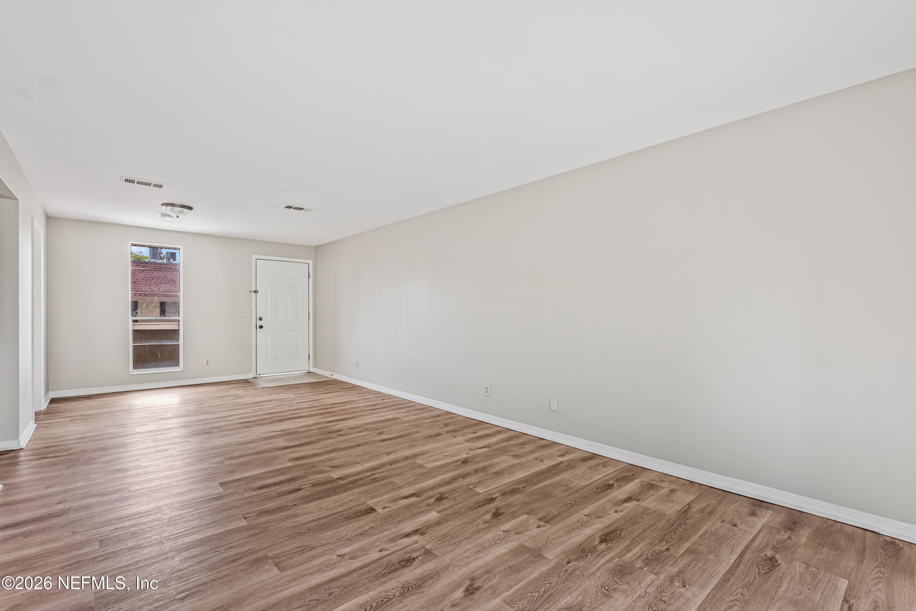 Photo 5 of 1716 EL CAMINO Road 6, Jacksonville, FL 32216