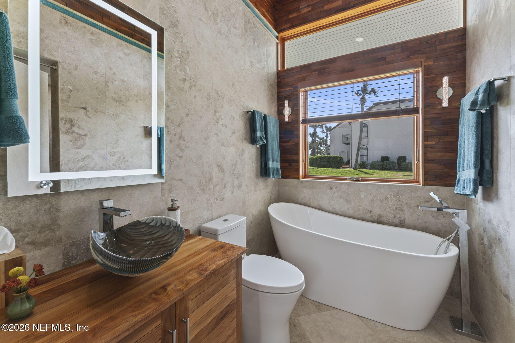 Photo 4 of 2337 SEMINOLE Road A, Atlantic Beach, FL 32233
