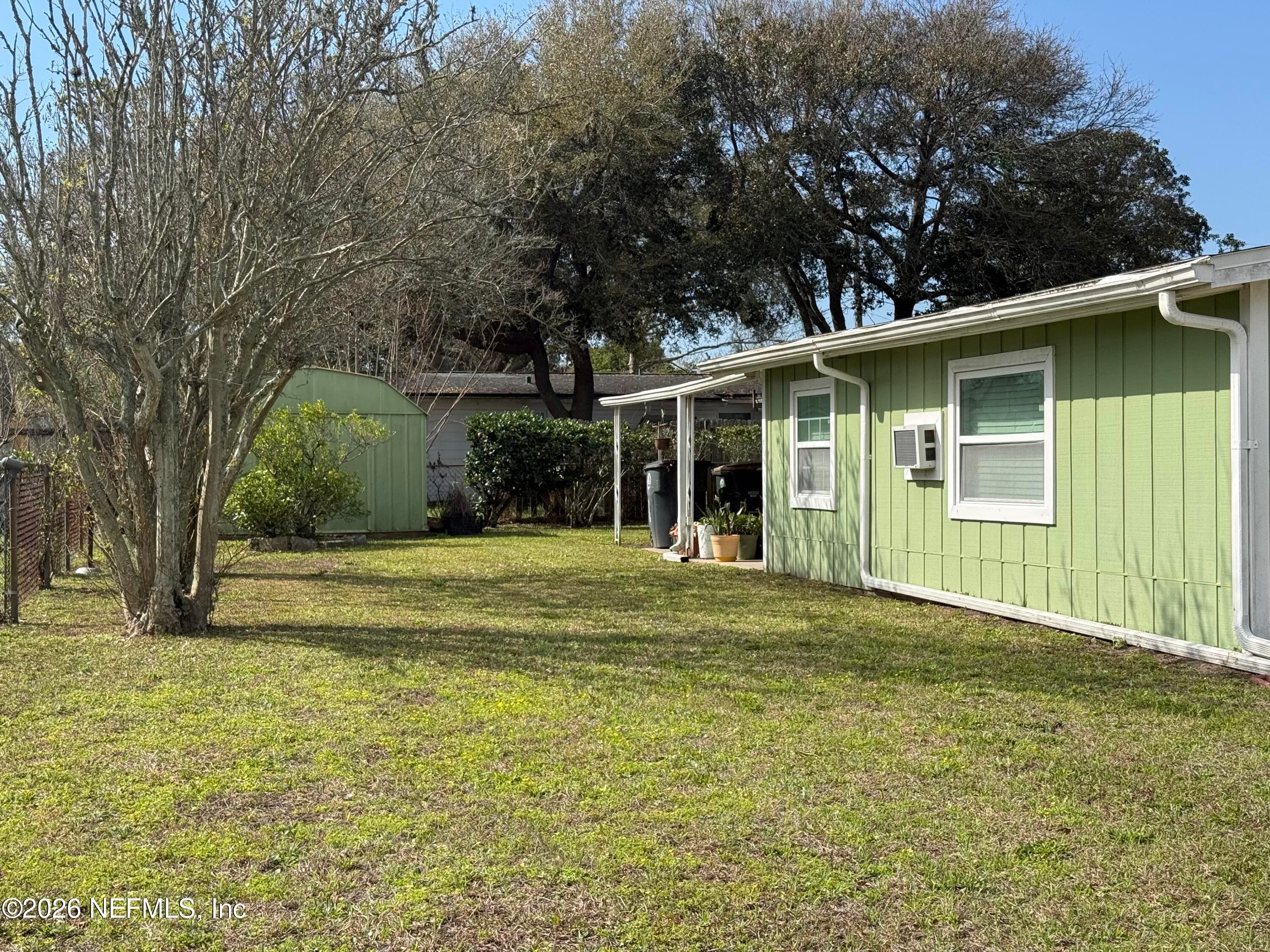 Photo 7 of 850 SAILFISH Drive E, Atlantic Beach, FL 32233