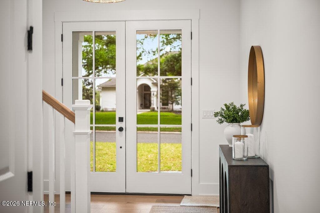 Natural light pours in to entryway — 4575 SWILCAN BRIDGE Lane N, Jacksonville, FL 32224