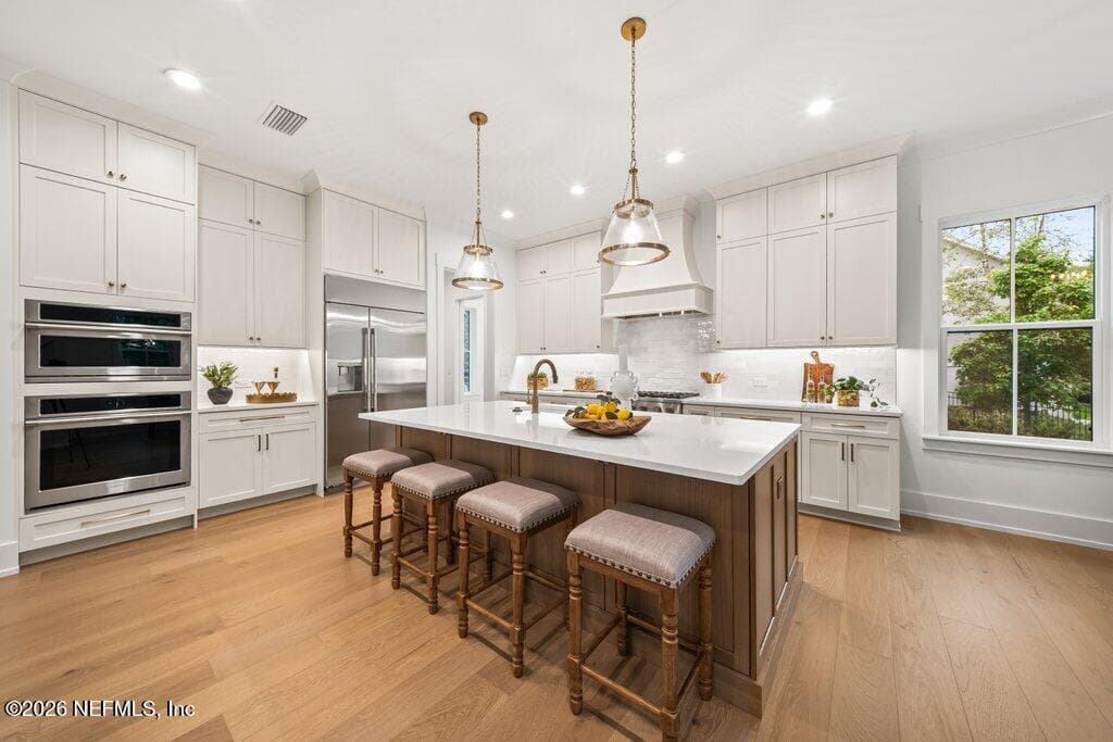 A chef's dream with large open concept kitchen and top of the line appliances. — 4575 SWILCAN BRIDGE Lane N, Jacksonville, FL 32224