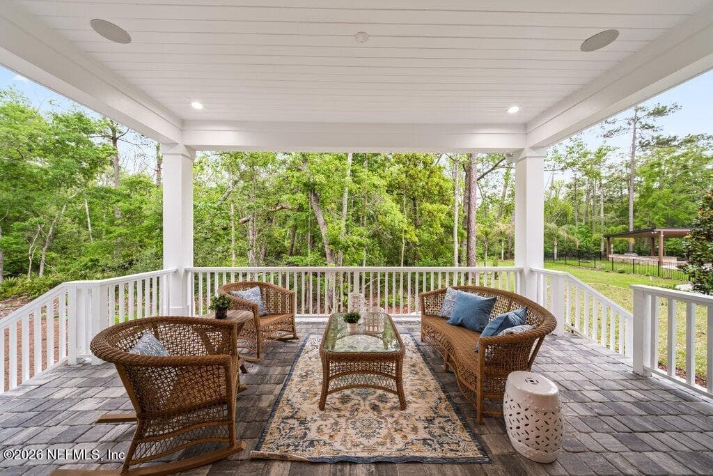 Large covered lanai right out of family room. — 4575 SWILCAN BRIDGE Lane N, Jacksonville, FL 32224