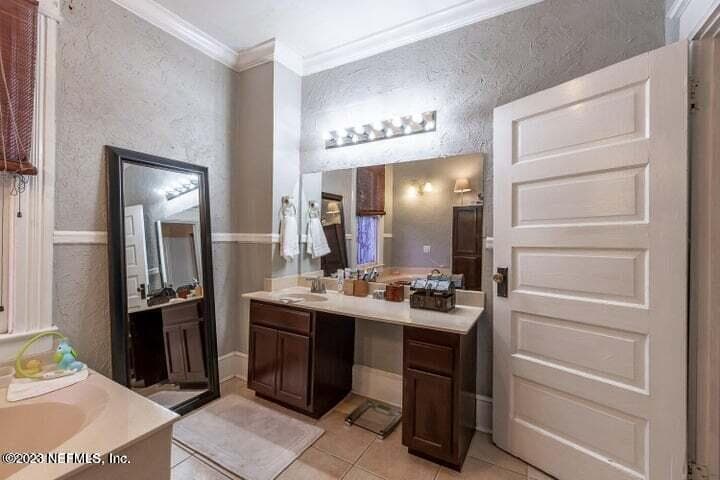 Photo 16 of 440 E 6TH Street, Jacksonville, FL 32206