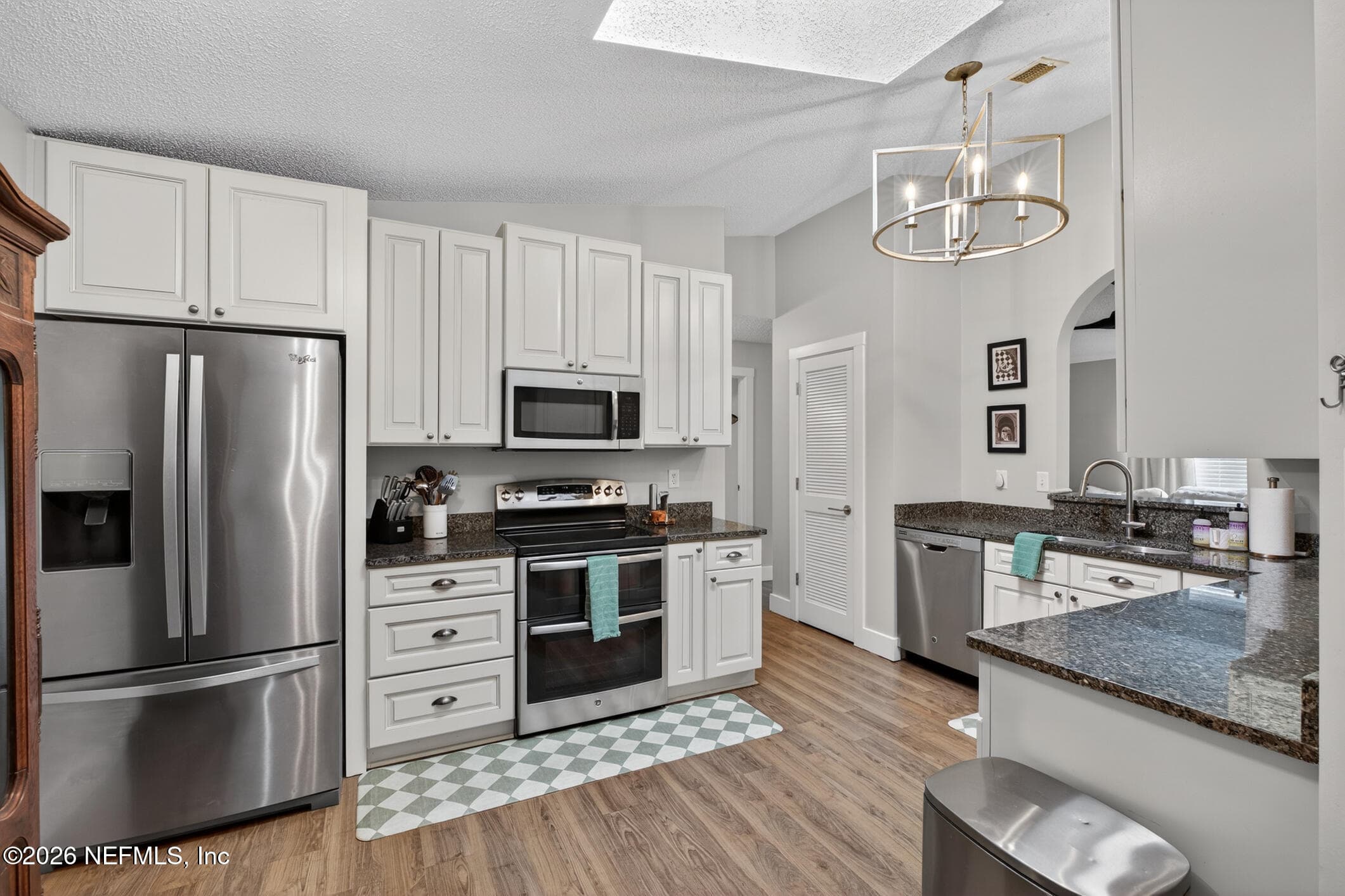 Photo 18 of 925 MAJESTIC CYPRESS Drive N, Jacksonville, FL 32233
