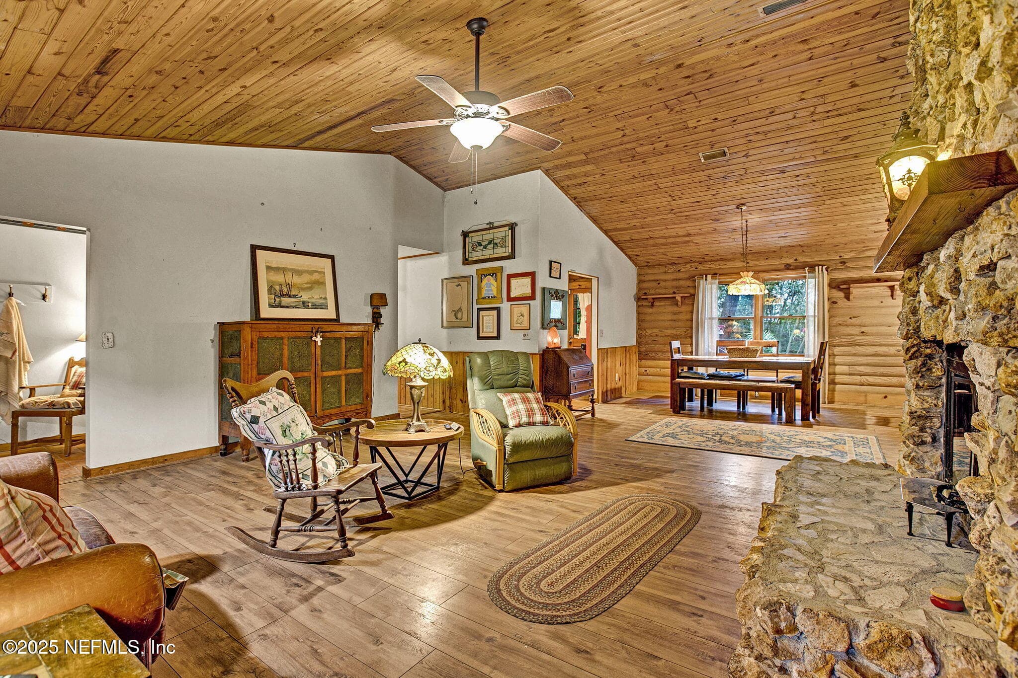 Photo 3 of 2029 SHADOW Lane, Neptune Beach, FL 32266
