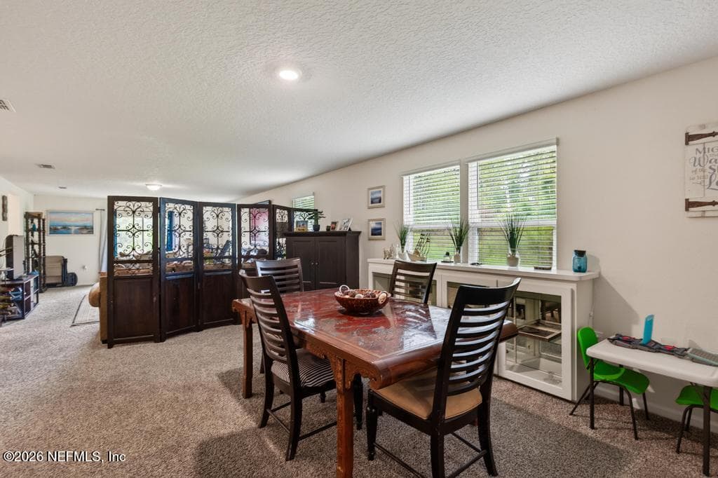 Photo 8 of 70144 ROSEAPPLE Court, Yulee, FL 32097