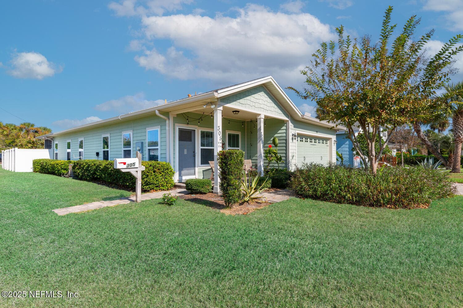 Photo 2 of 305 N 9TH Street, Jacksonville Beach, FL 32250