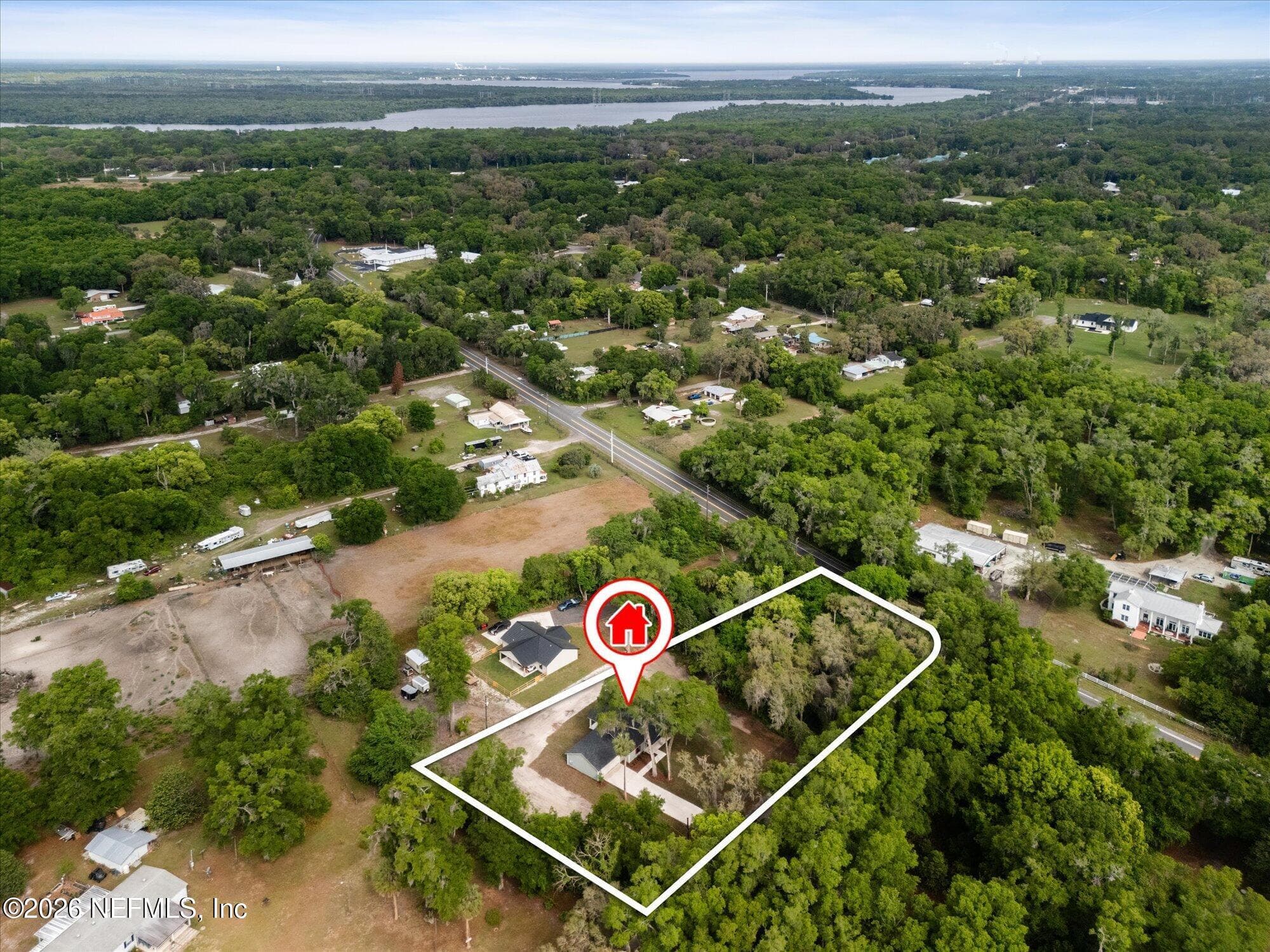 Photo 38 of 231 E STATE ROAD 100, San Mateo, FL 32187