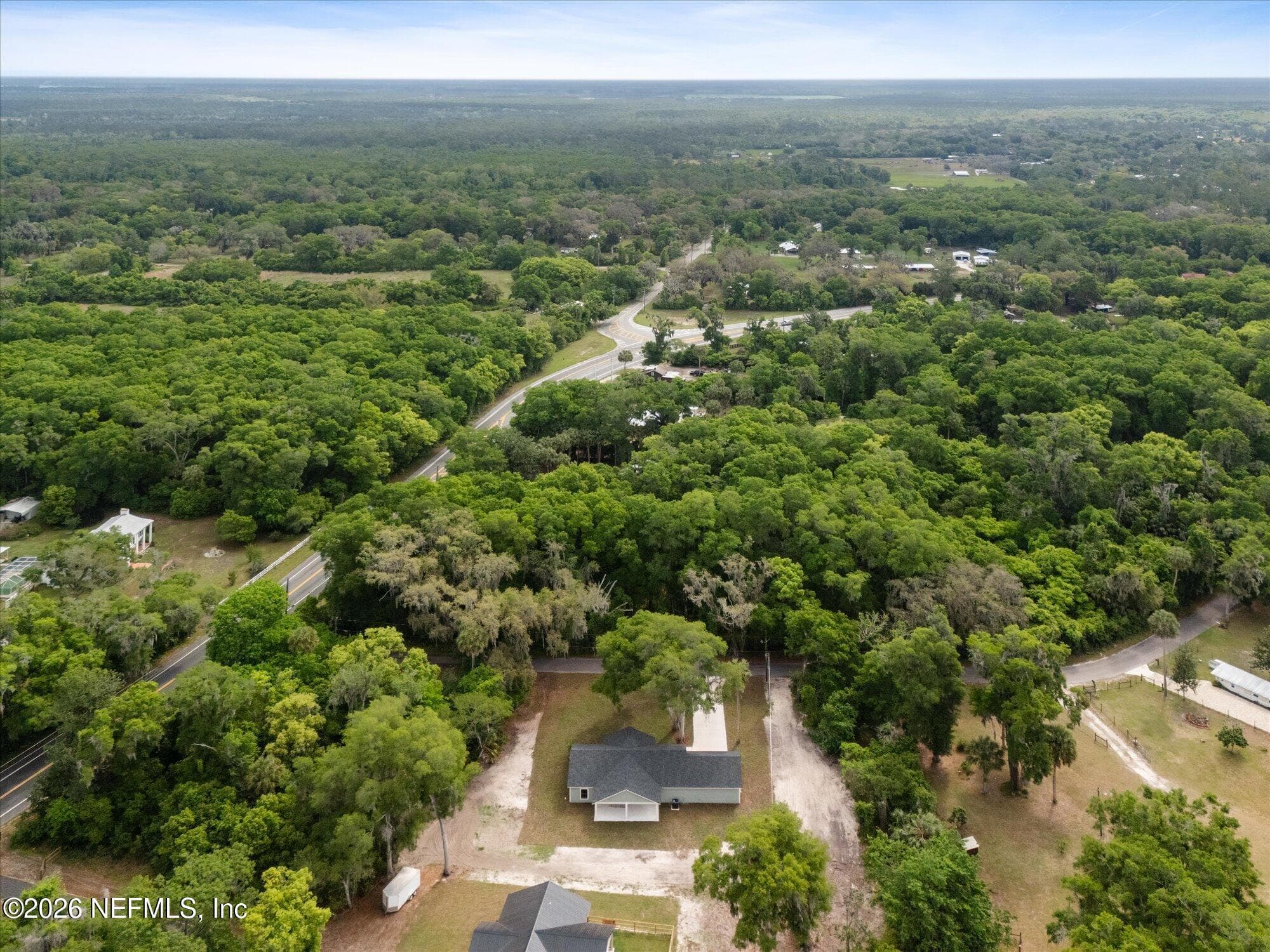 Photo 43 of 231 E STATE ROAD 100, San Mateo, FL 32187