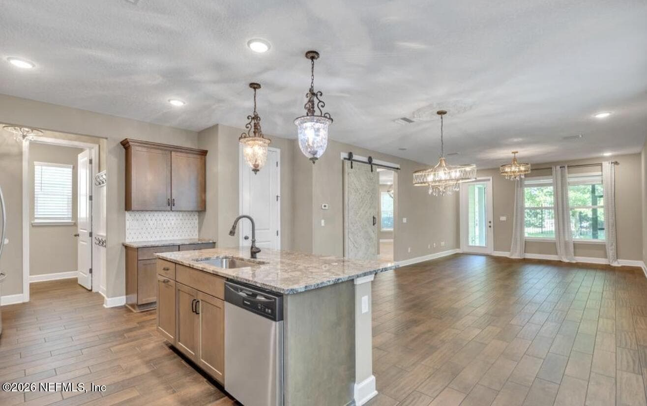 Photo 5 of 230 VISTA LAKE Circle, Ponte Vedra, FL 32081