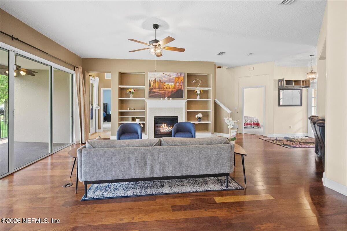 Photo 6 of 2470 COUNTRY SIDE Drive, Fleming Island, FL 32003
