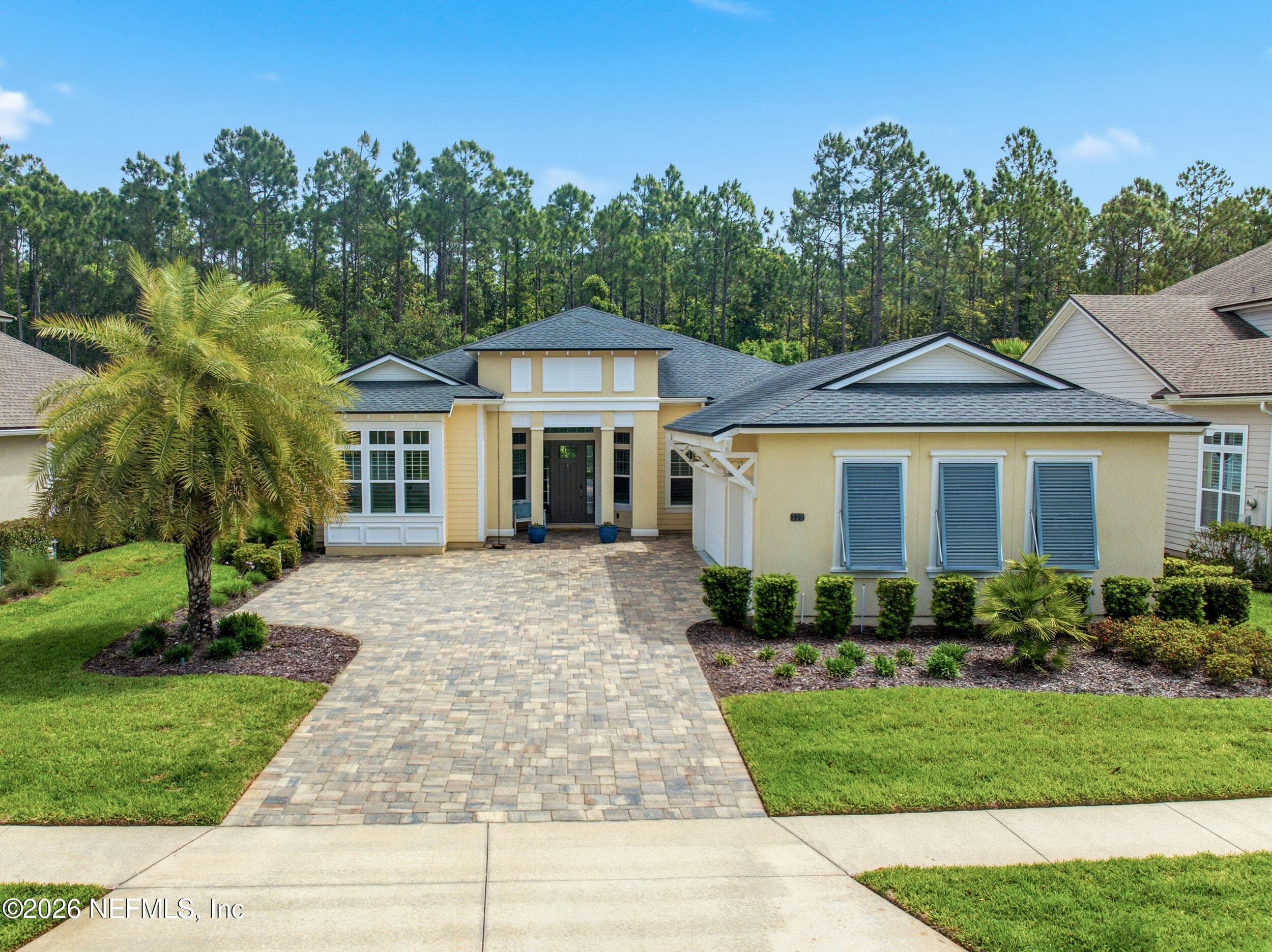 Front entry paver walkway — 323 MAHI Drive, Ponte Vedra, FL 32081