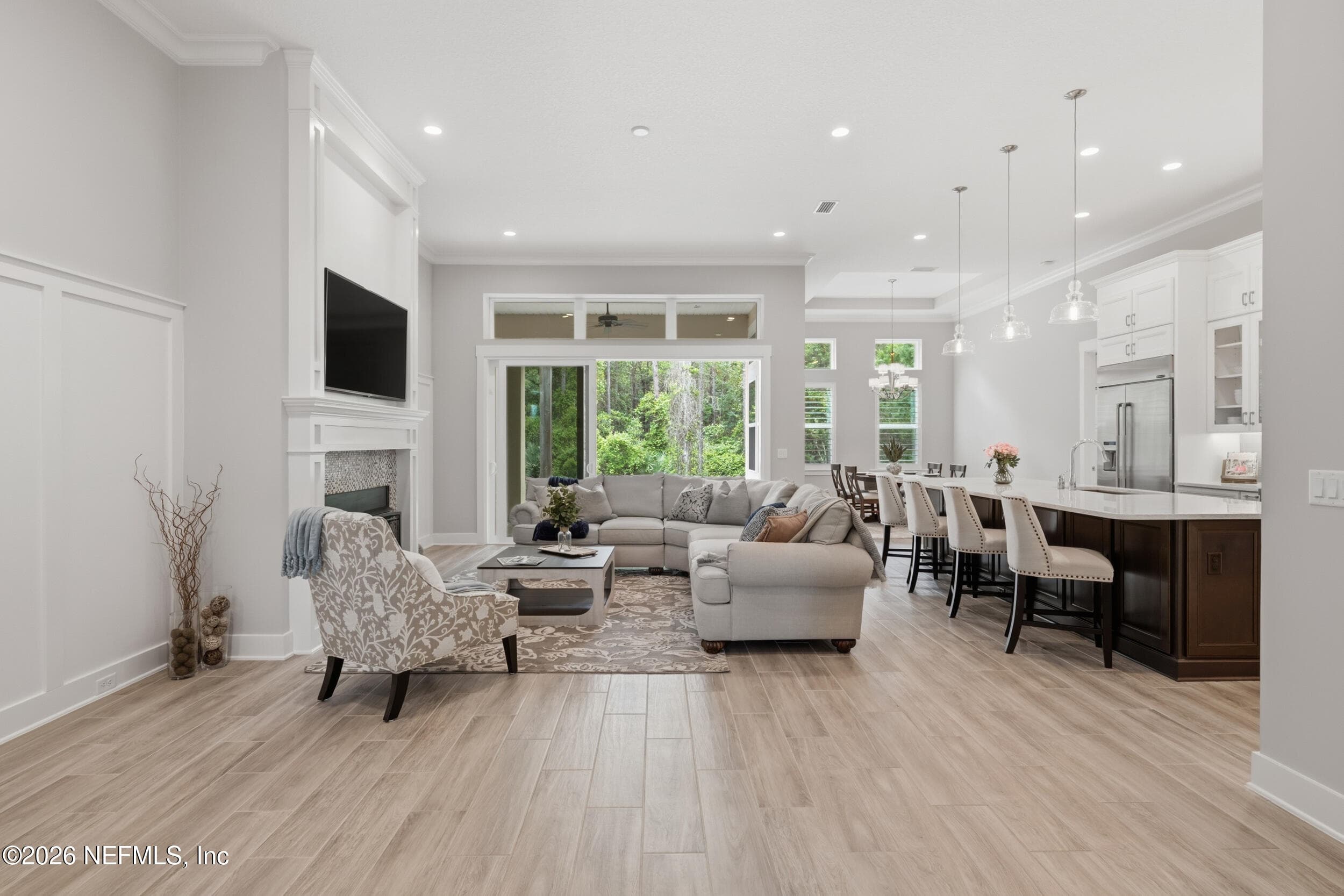 Great room board & batten FP — 323 MAHI Drive, Ponte Vedra, FL 32081