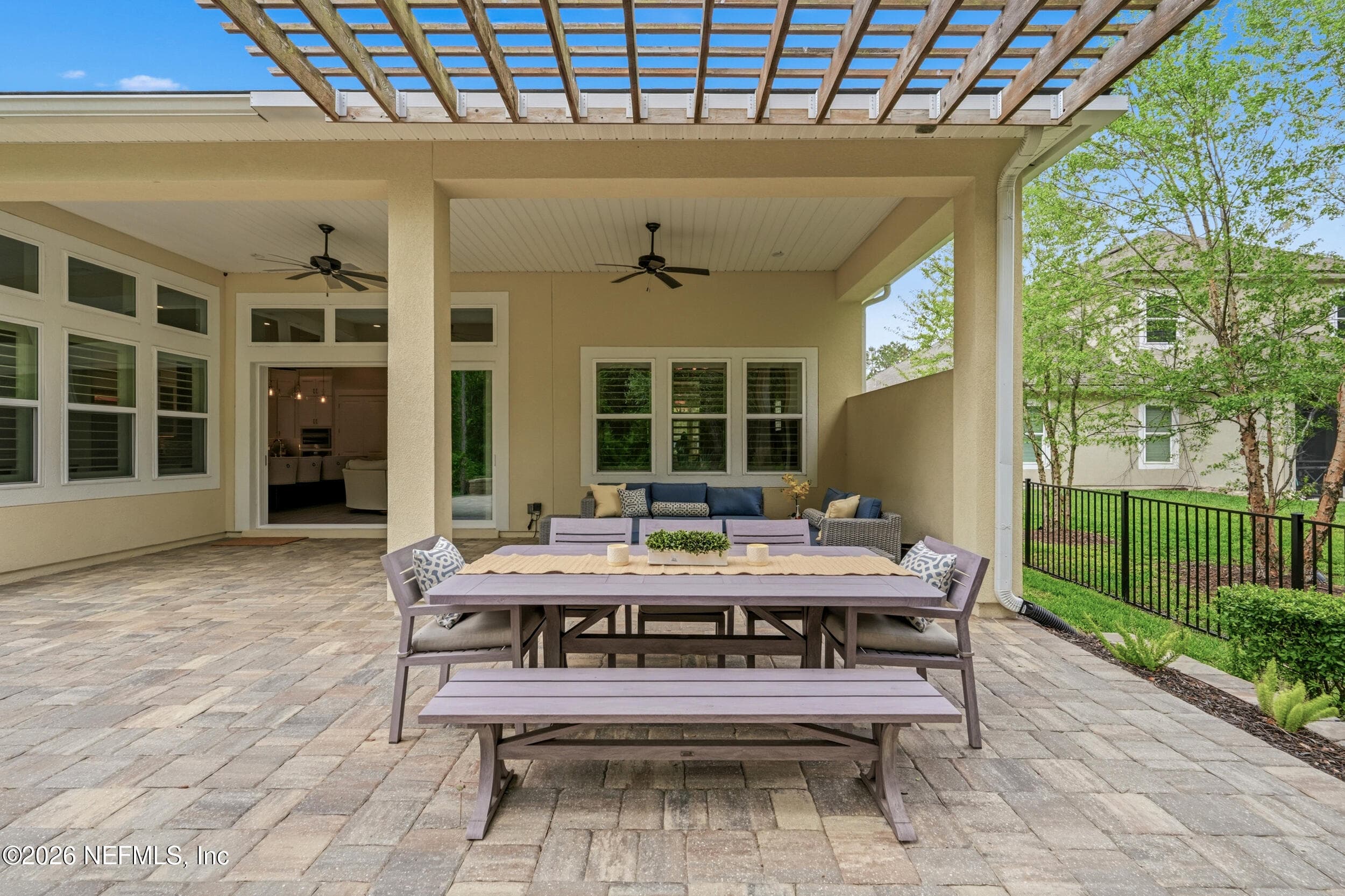Pergola dining seats 8+ guests — 323 MAHI Drive, Ponte Vedra, FL 32081