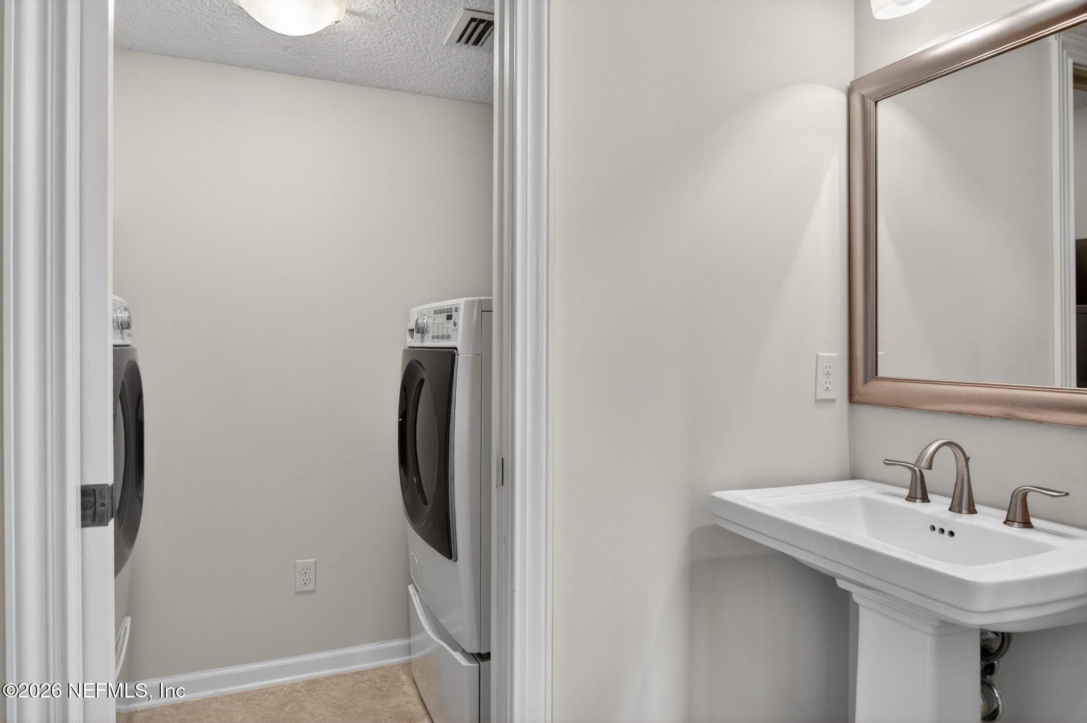 Photo 16 of 13353 PRINCESS KELLY Drive, Jacksonville, FL 32225