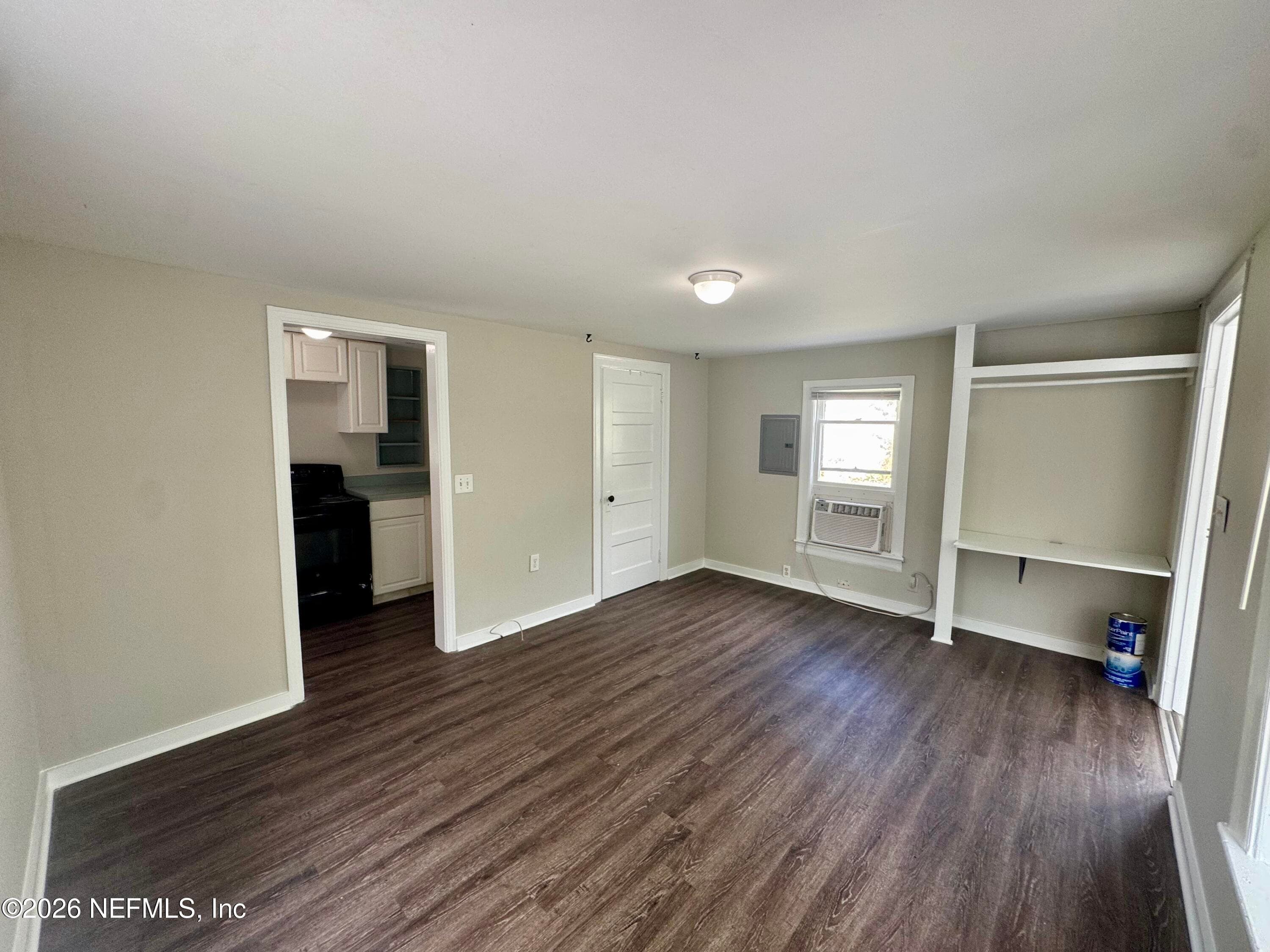 Photo 5 of 3673 RANDALL Street, Jacksonville, FL 32205