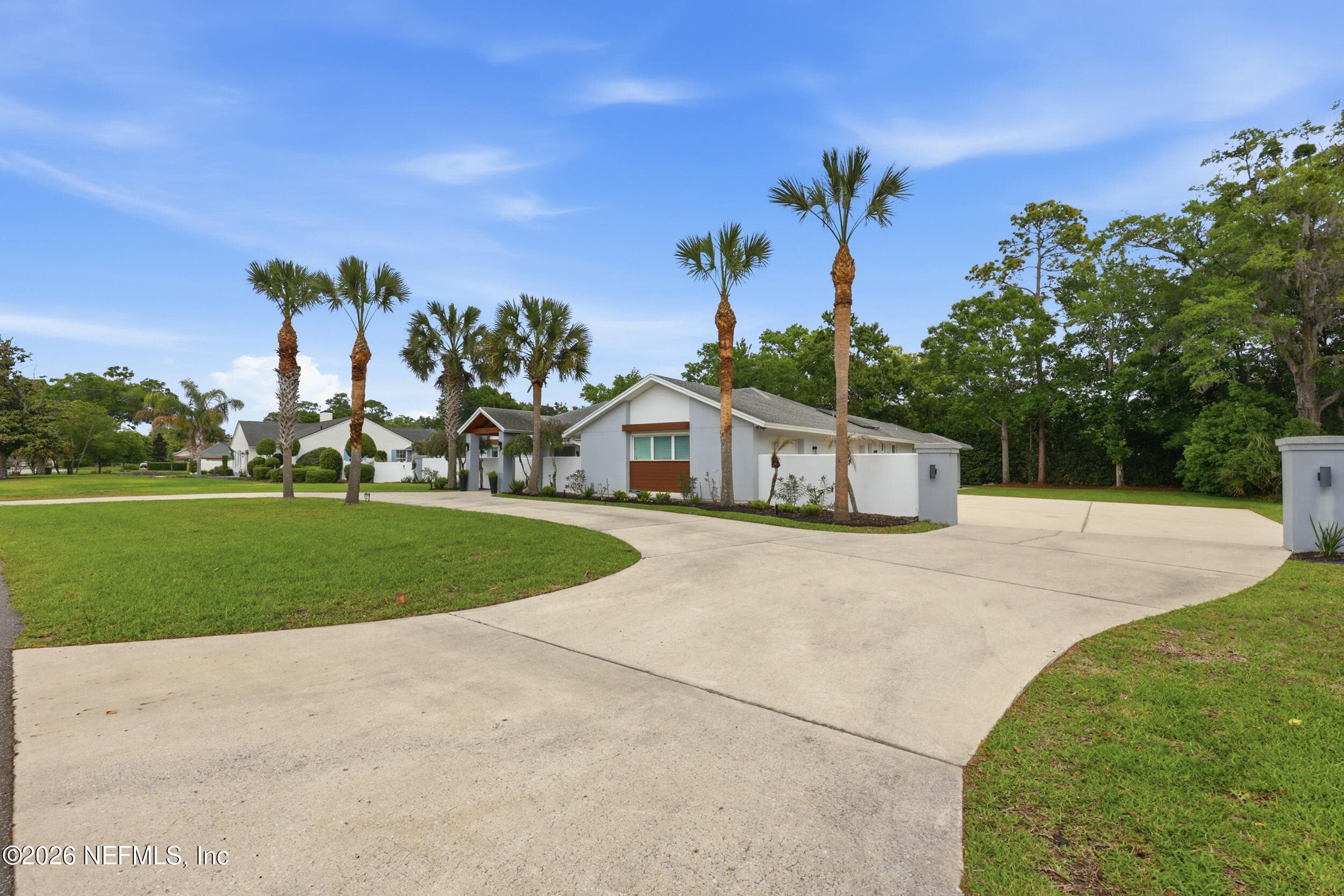 Circular driveway with plenty of parking — 8071 PINE LAKE Road, Jacksonville, FL 32256
