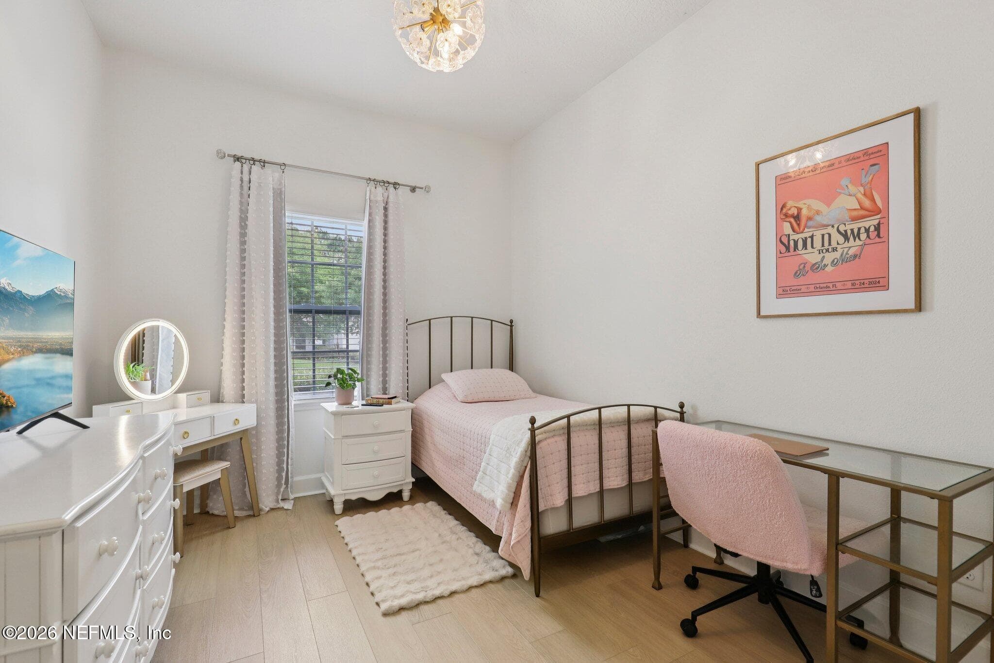 This bedroom has an ensuite bath and large walk in closet — 529 STATELY SHOALS Trail, Ponte Vedra, FL 32081