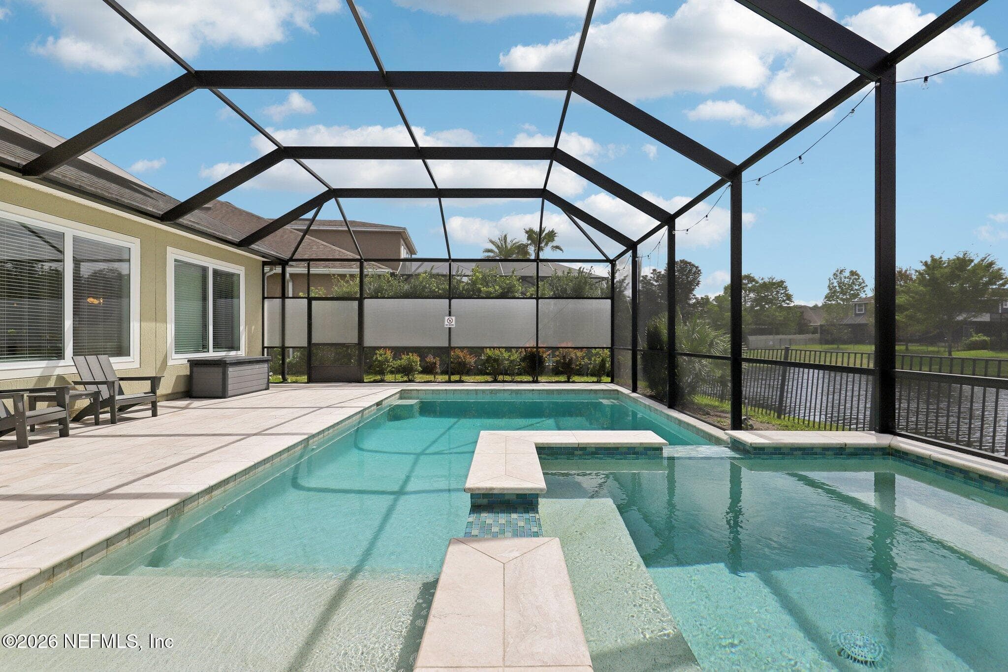 Gorgeous salt water pool/hot tub built in 2022 overlooks serene pond — 529 STATELY SHOALS Trail, Ponte Vedra, FL 32081