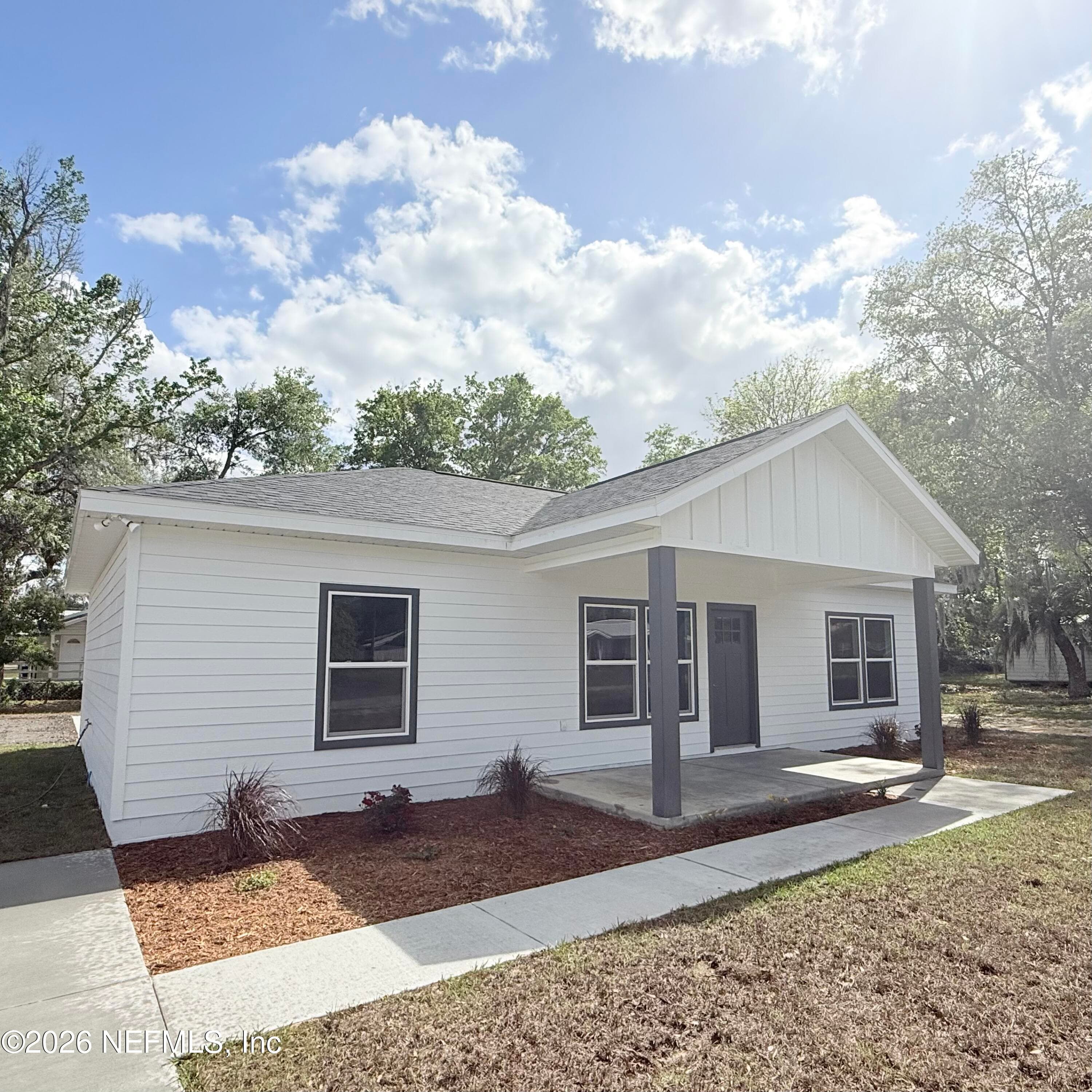 Photo 3 of 220 SW 3RD, Lake Butler, FL 32054