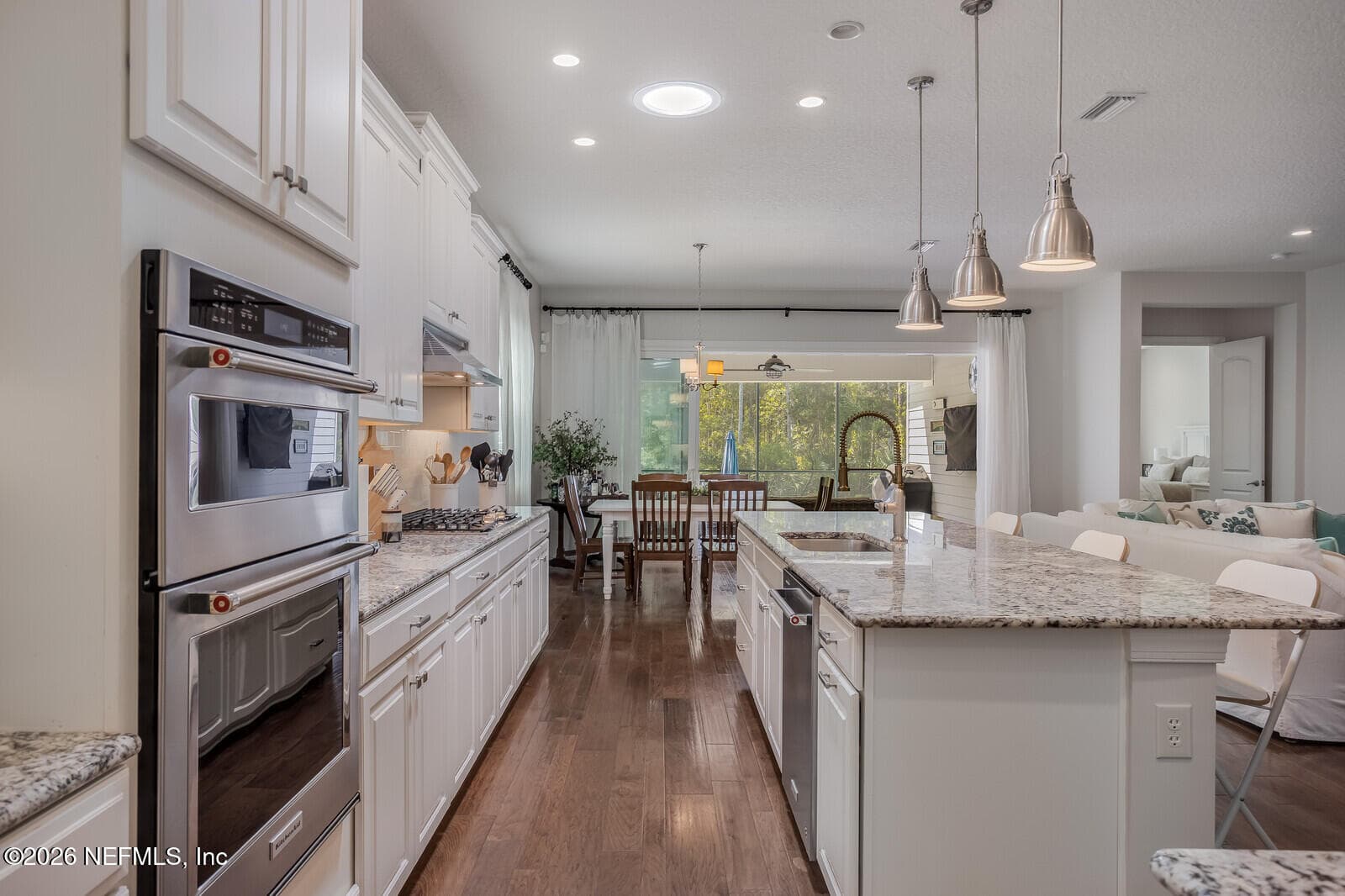 Upgraded built in oven with convection/microwave oven — 180 PALM ISLAND Way, Ponte Vedra, FL 32081
