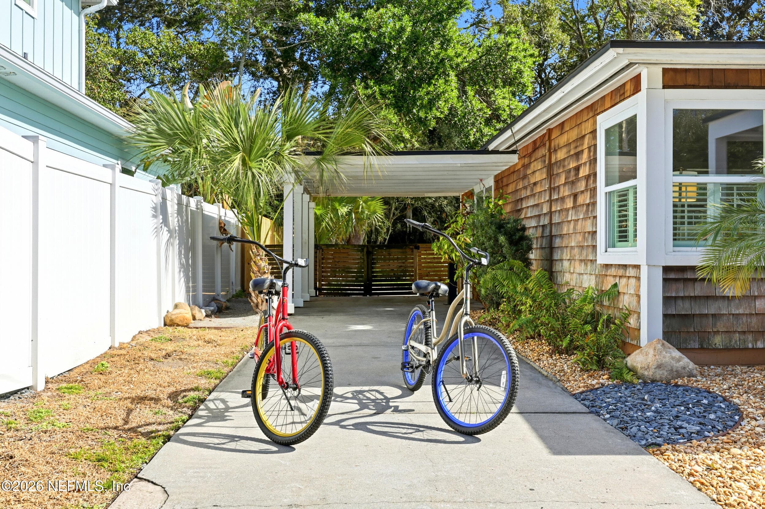 Photo 5 of 255 SHERRY Drive, Atlantic Beach, FL 32233