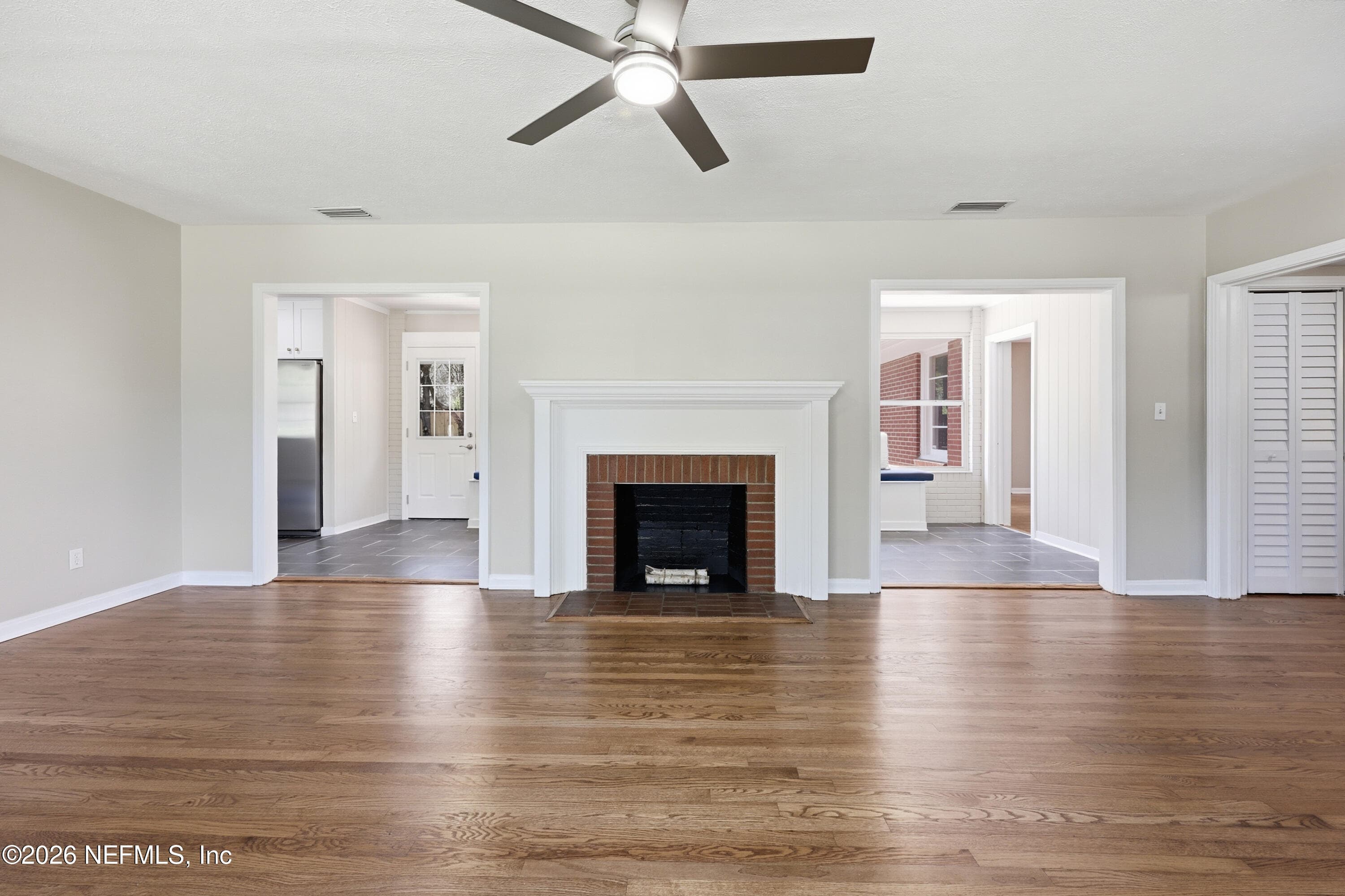 Photo 5 of 1118 MONTICELLO Road, Jacksonville, FL 32207
