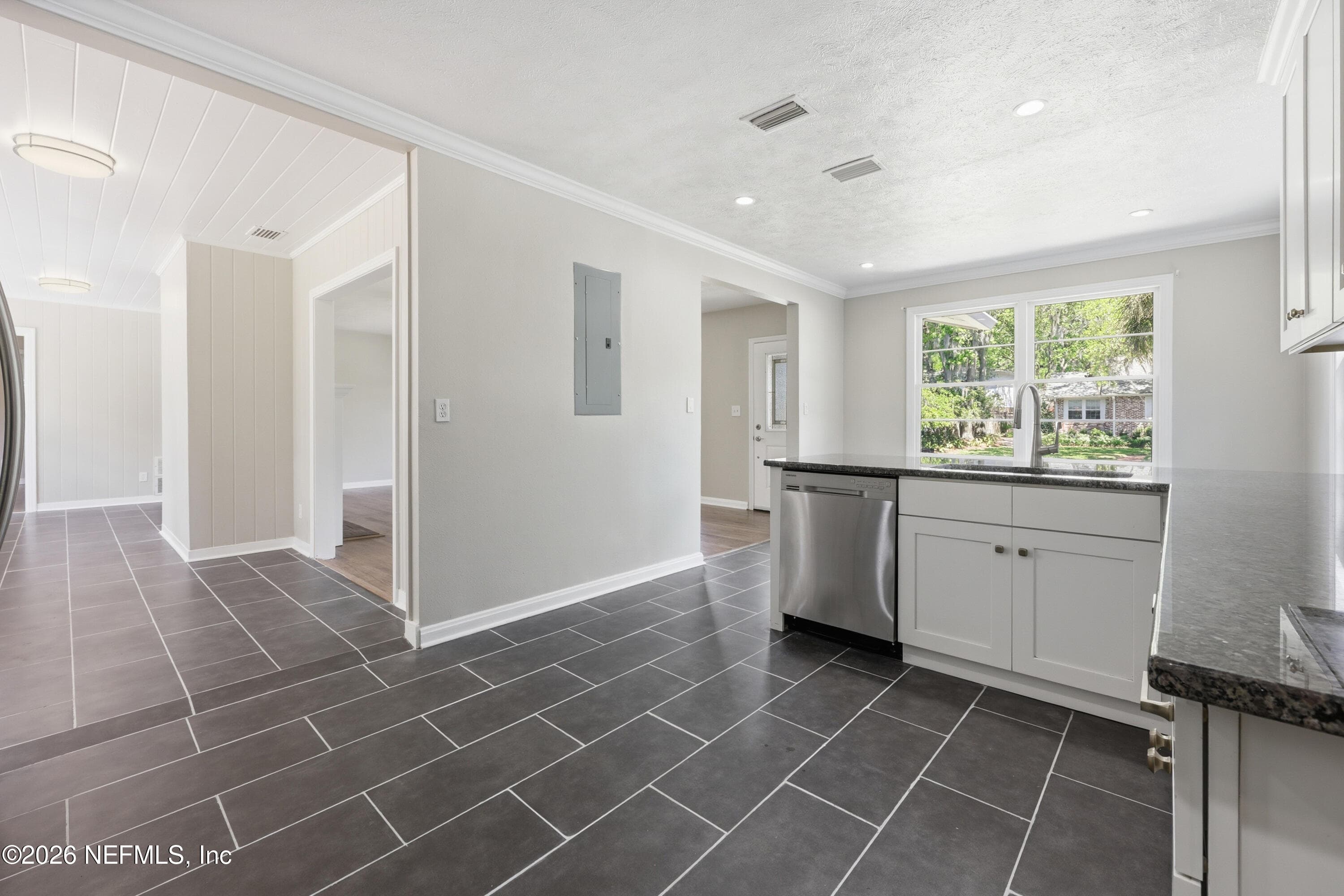Photo 28 of 1118 MONTICELLO Road, Jacksonville, FL 32207
