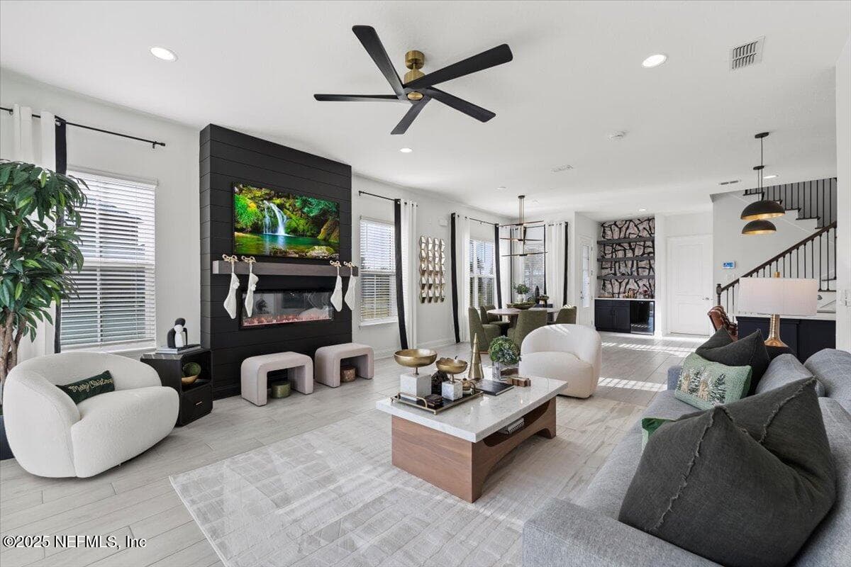Photo 4 of 492 RUM RUNNER Way, St. Johns, FL 32259