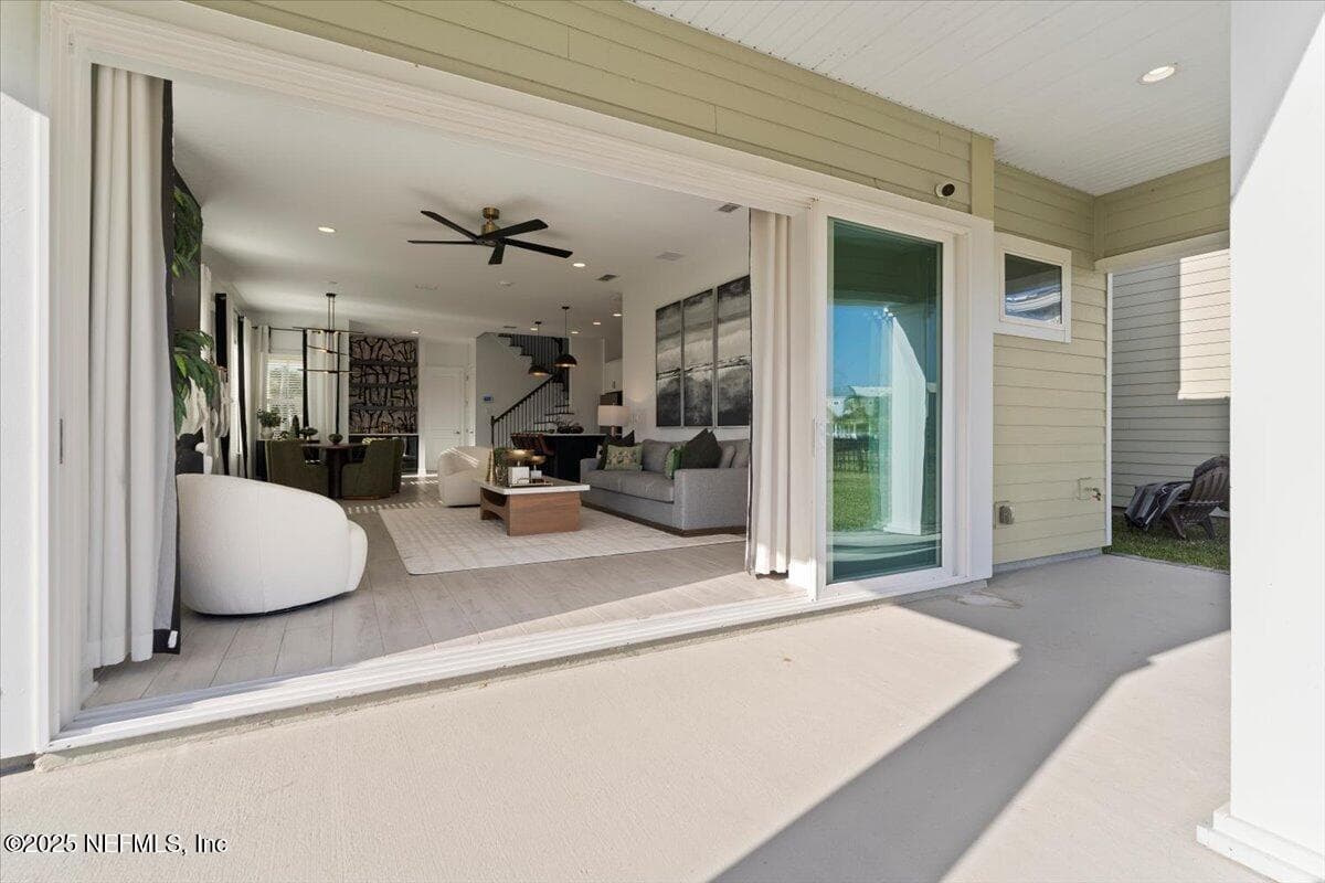 Photo 14 of 492 RUM RUNNER Way, St. Johns, FL 32259