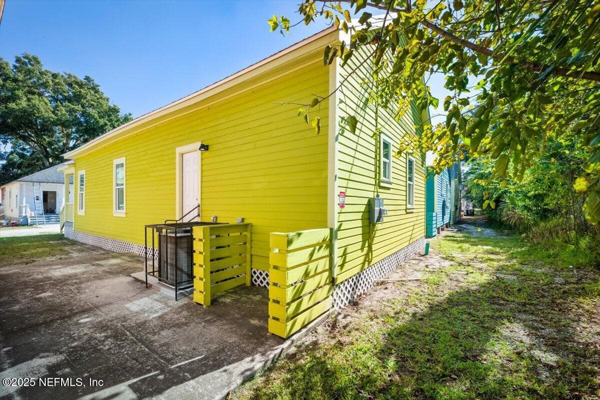 Photo 6 of 1946 REDELL Street, Jacksonville, FL 32206
