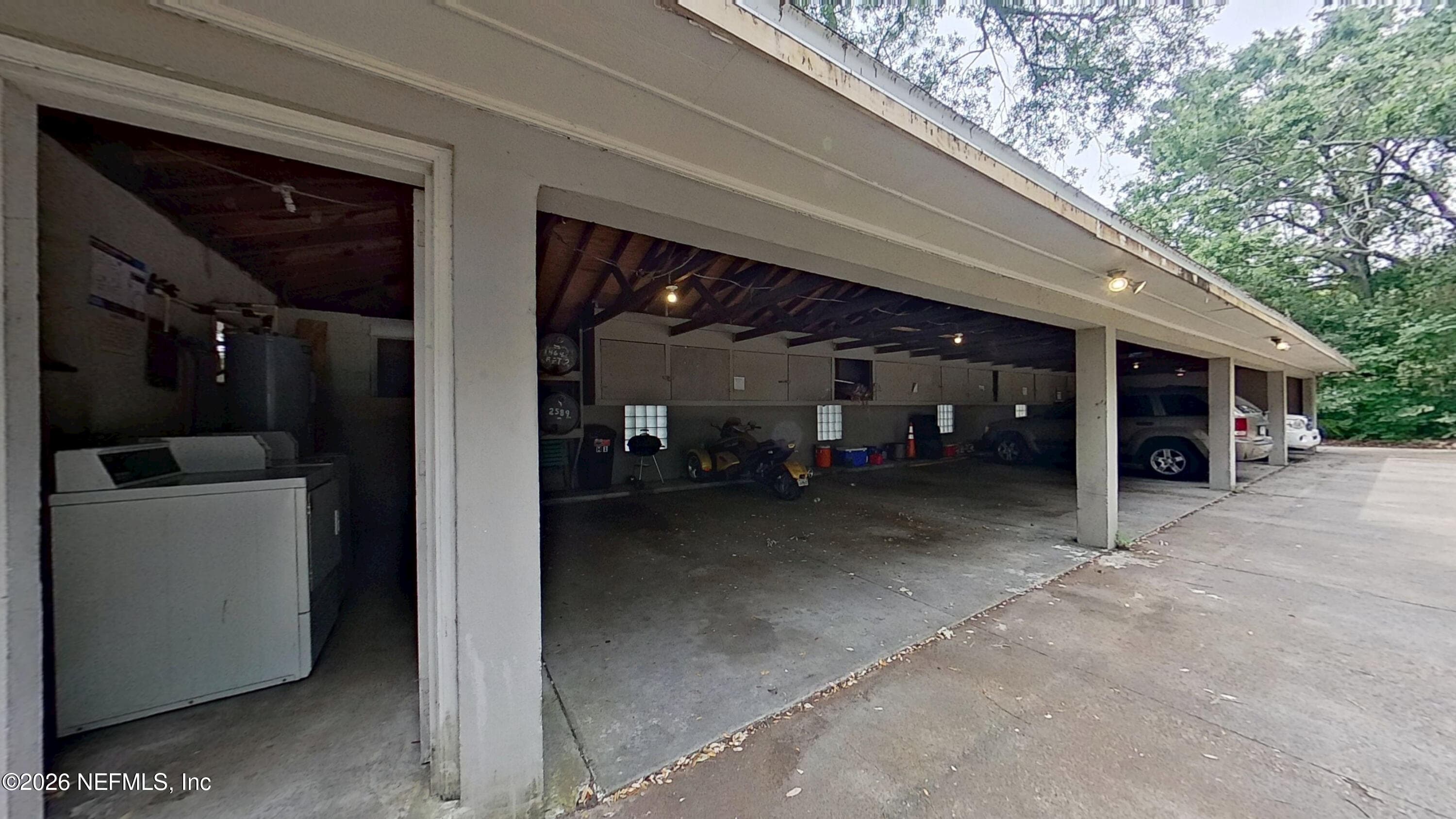 Photo 3 of 1464 HOLMESDALE Road 4, Jacksonville, FL 32207